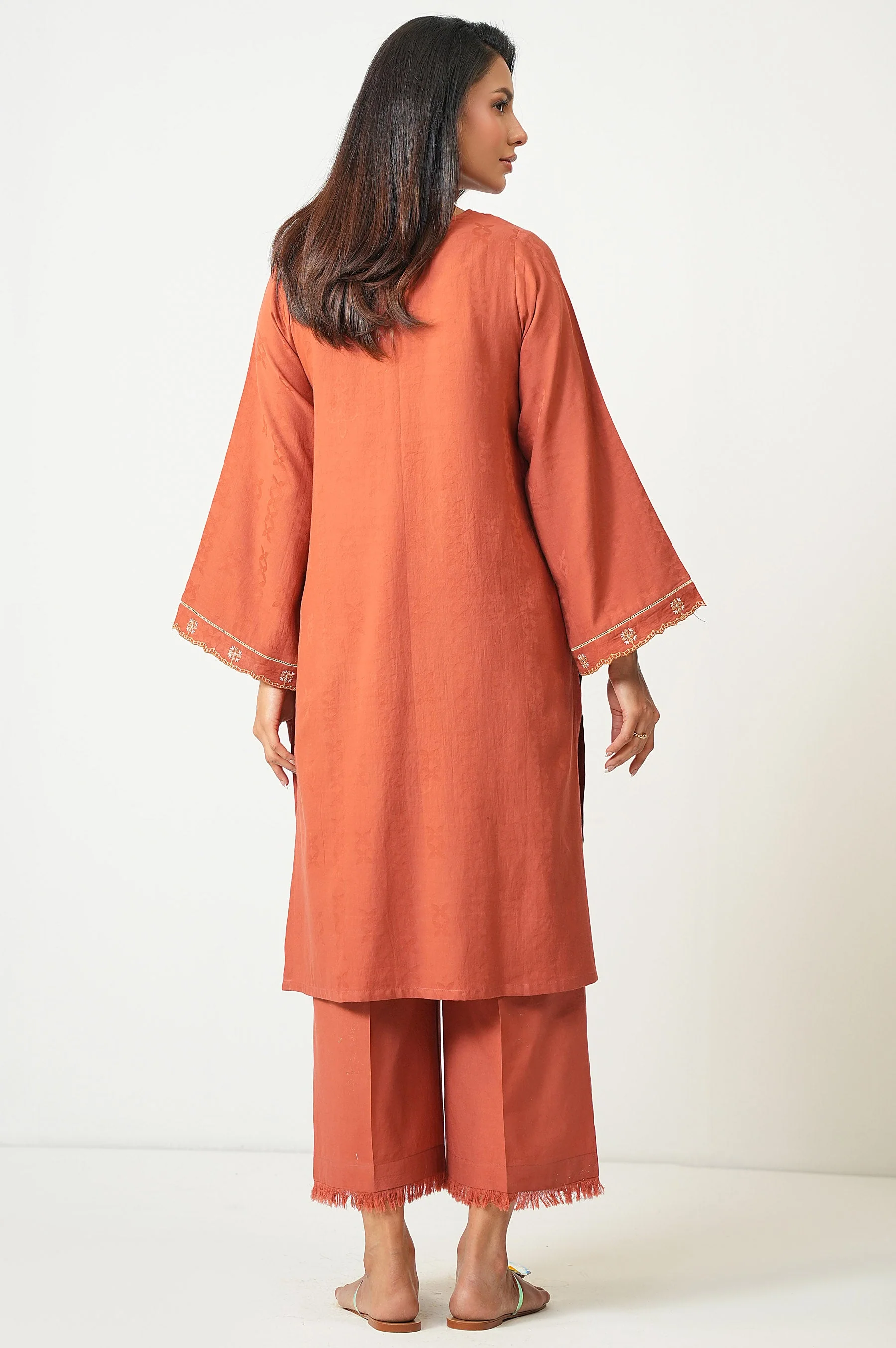STITCHED EMBROIDERED SHIRT BOTTOM (FACTORY E-OUTLET) - Image 4