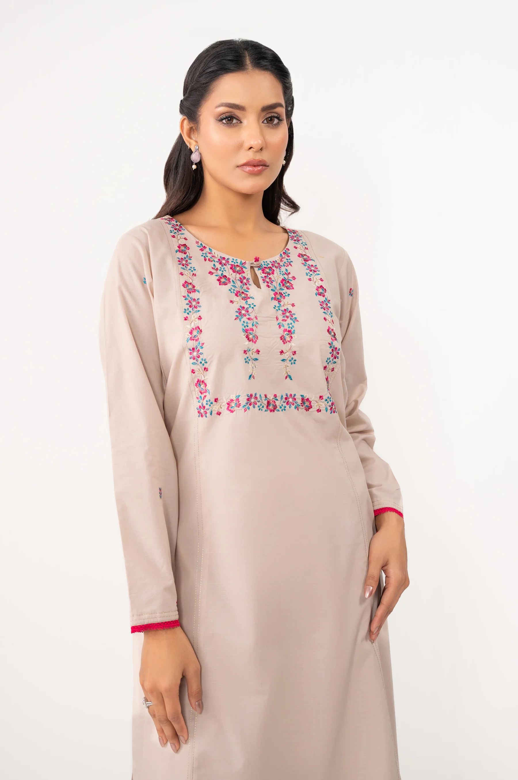 DYED EMBROIDERED SUIT - Image 3