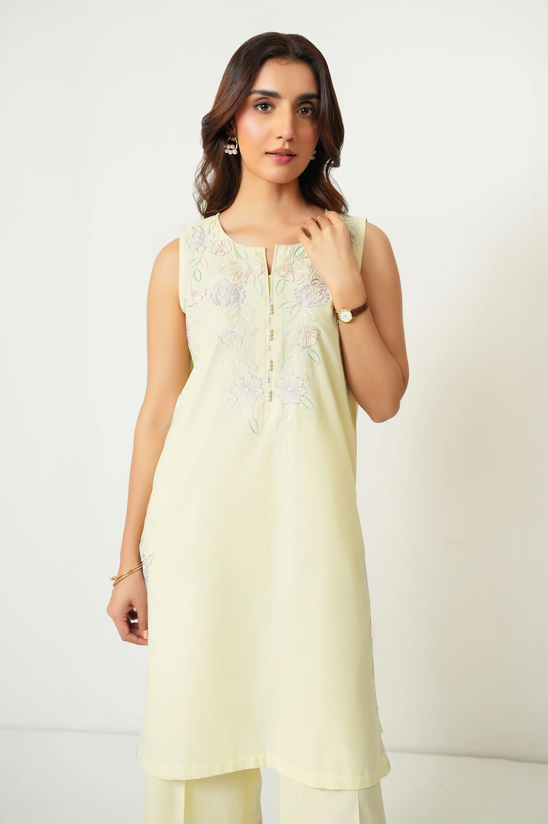STITCHED EMBROIDERED SLUB LAWN SHIRT BOTTOM