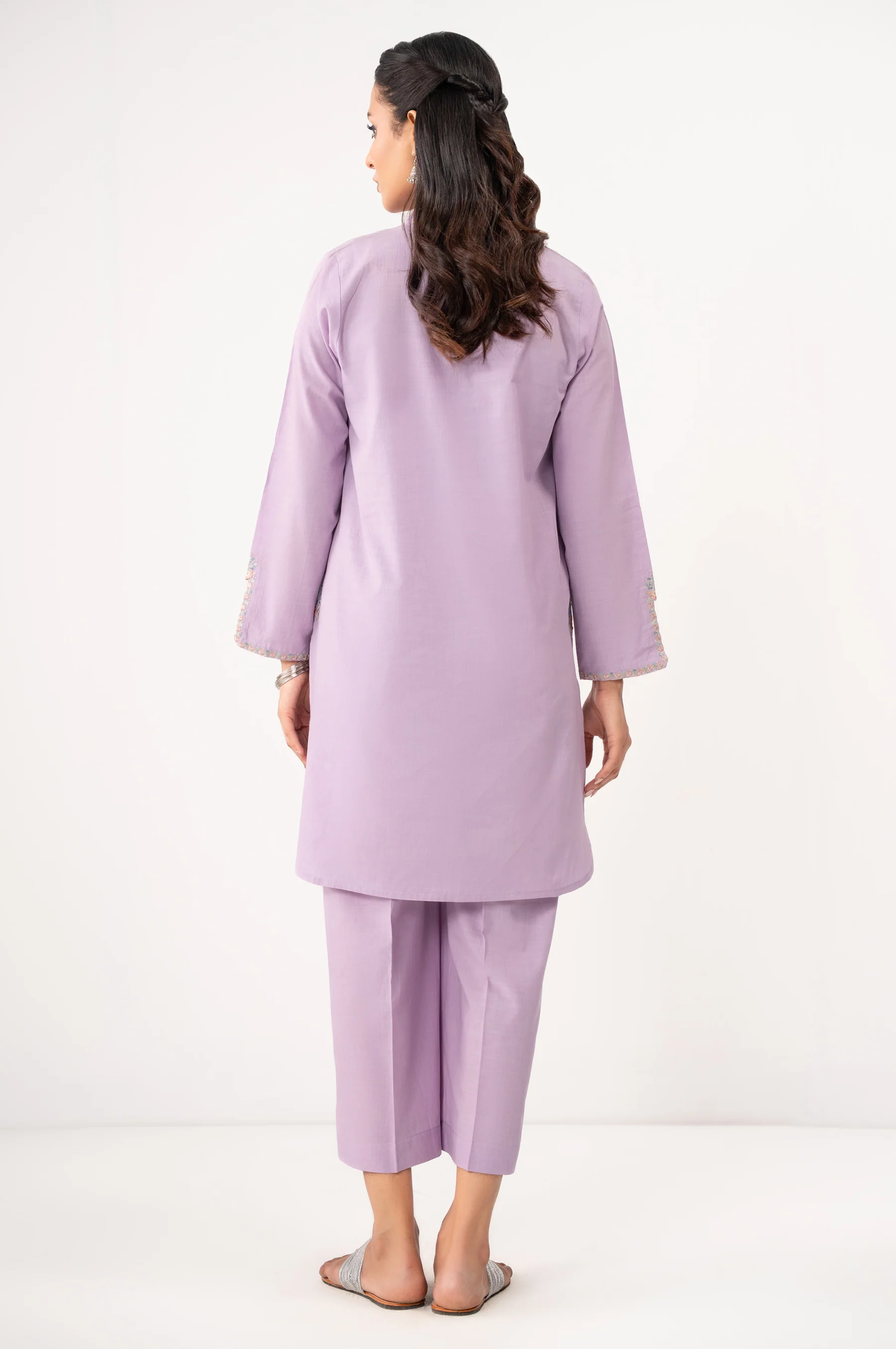 STITCHED EMBROIDERED SLUB LAWN SHIRT BOTTOM - Image 4