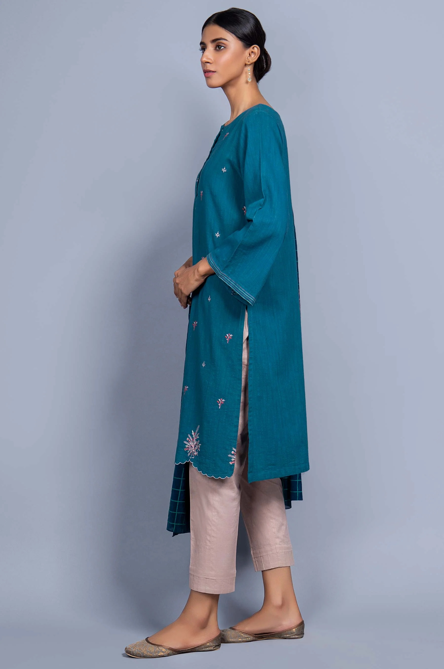 Stitched 2 Piece Embroidered Khaddar Suit - Image 2