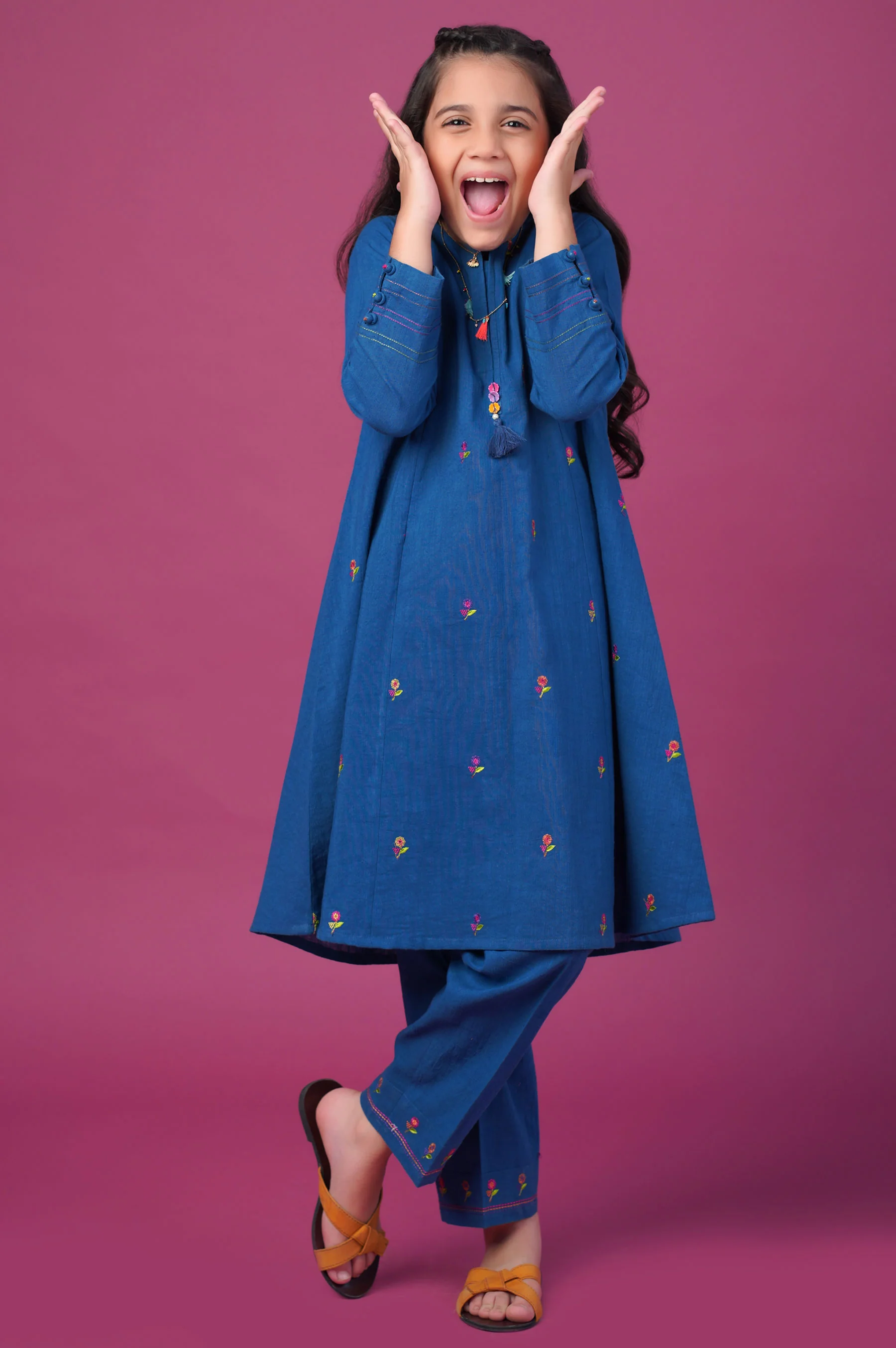 Stitched 2 Piece Embroidered Khaddar Suit - Image 3