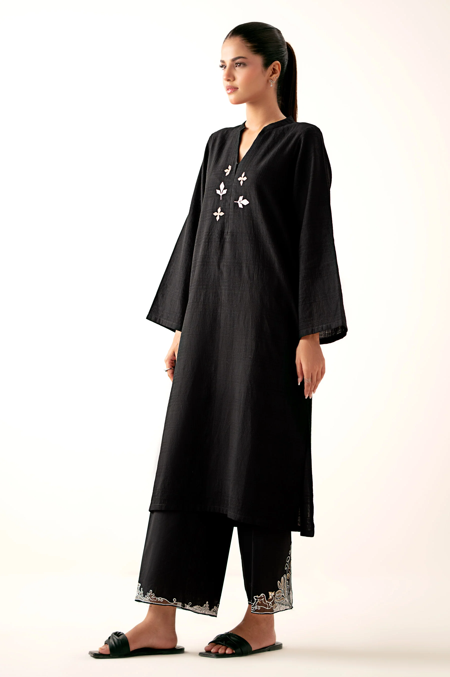 Stitched 2 Piece Embroidered Textured Suit - Image 3