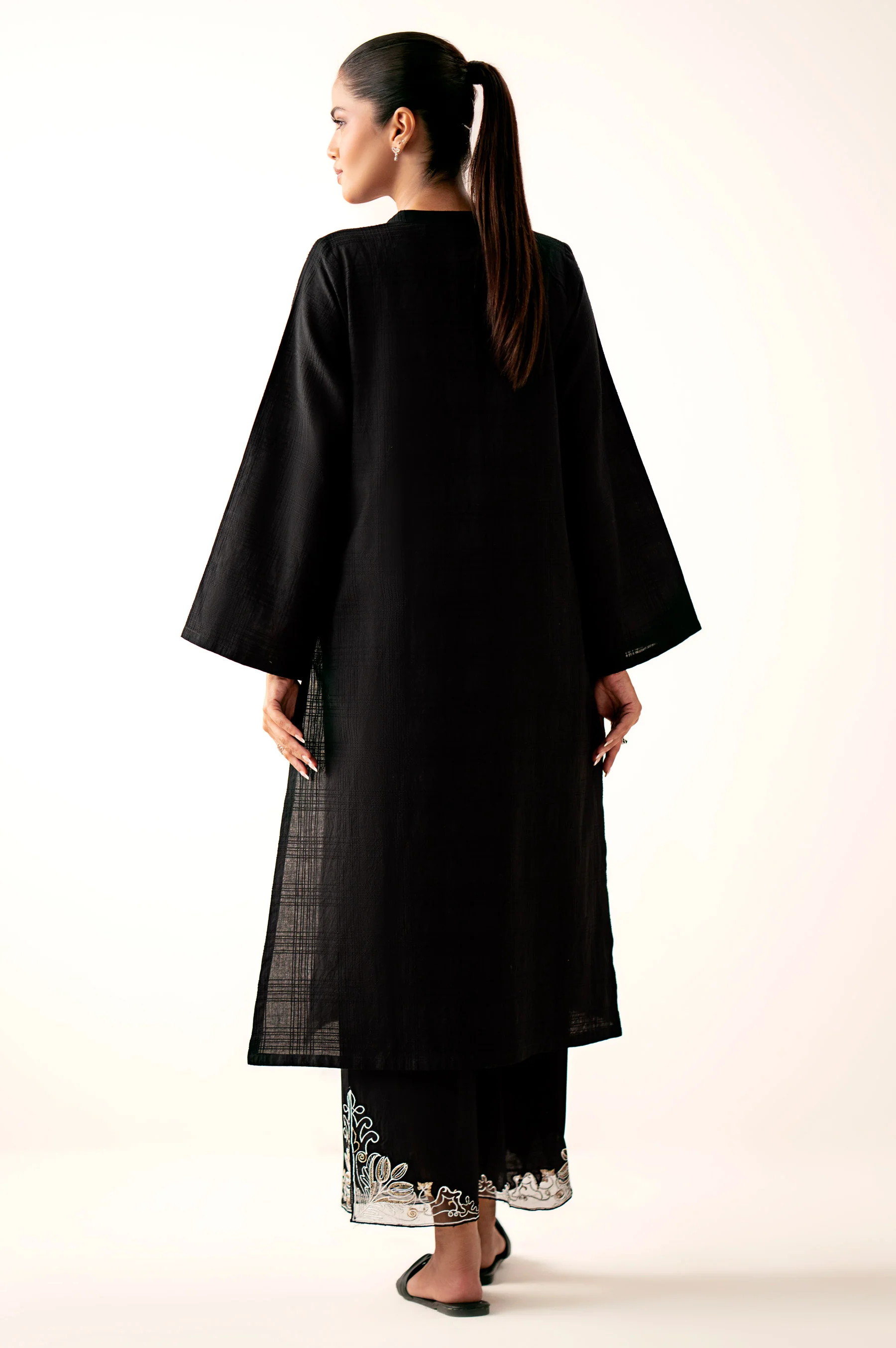 Stitched 2 Piece Embroidered Textured Suit - Image 4