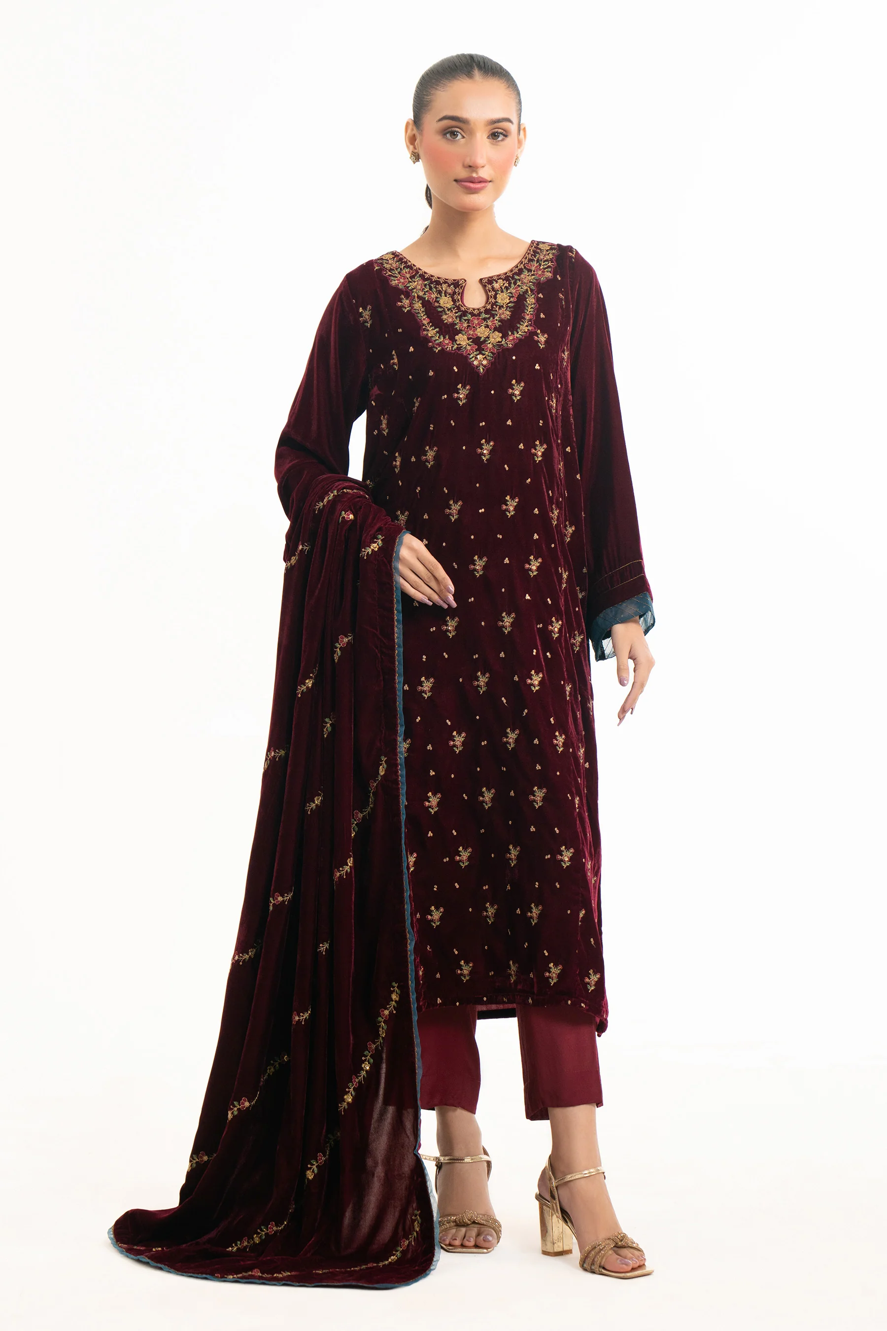 STITCHED EMBROIDERED VELVET SHIRT DUPATTA - Image 6