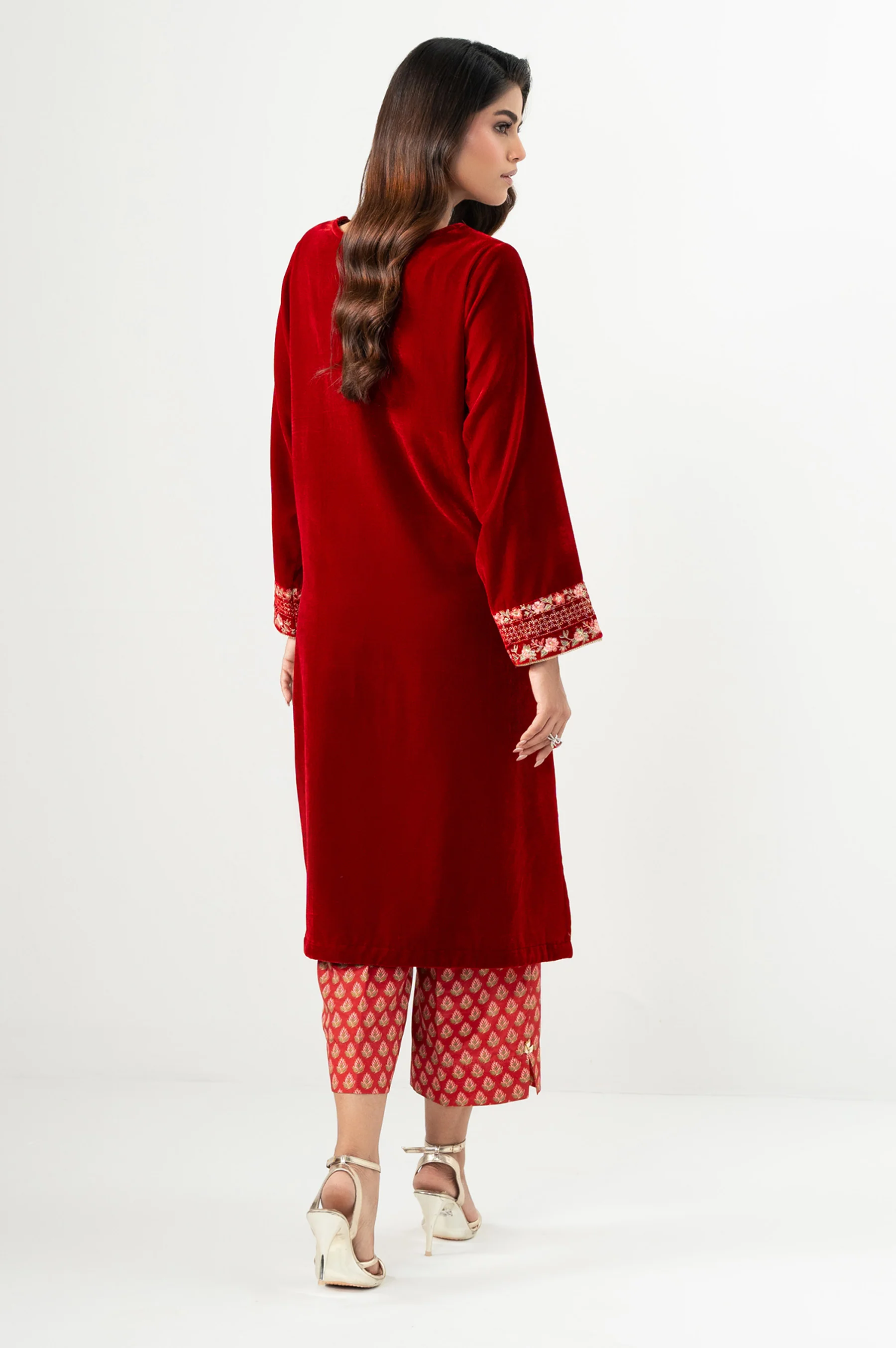 STITCHED EMBROIDERED VELVET SHIRT BOTTOM - Image 4