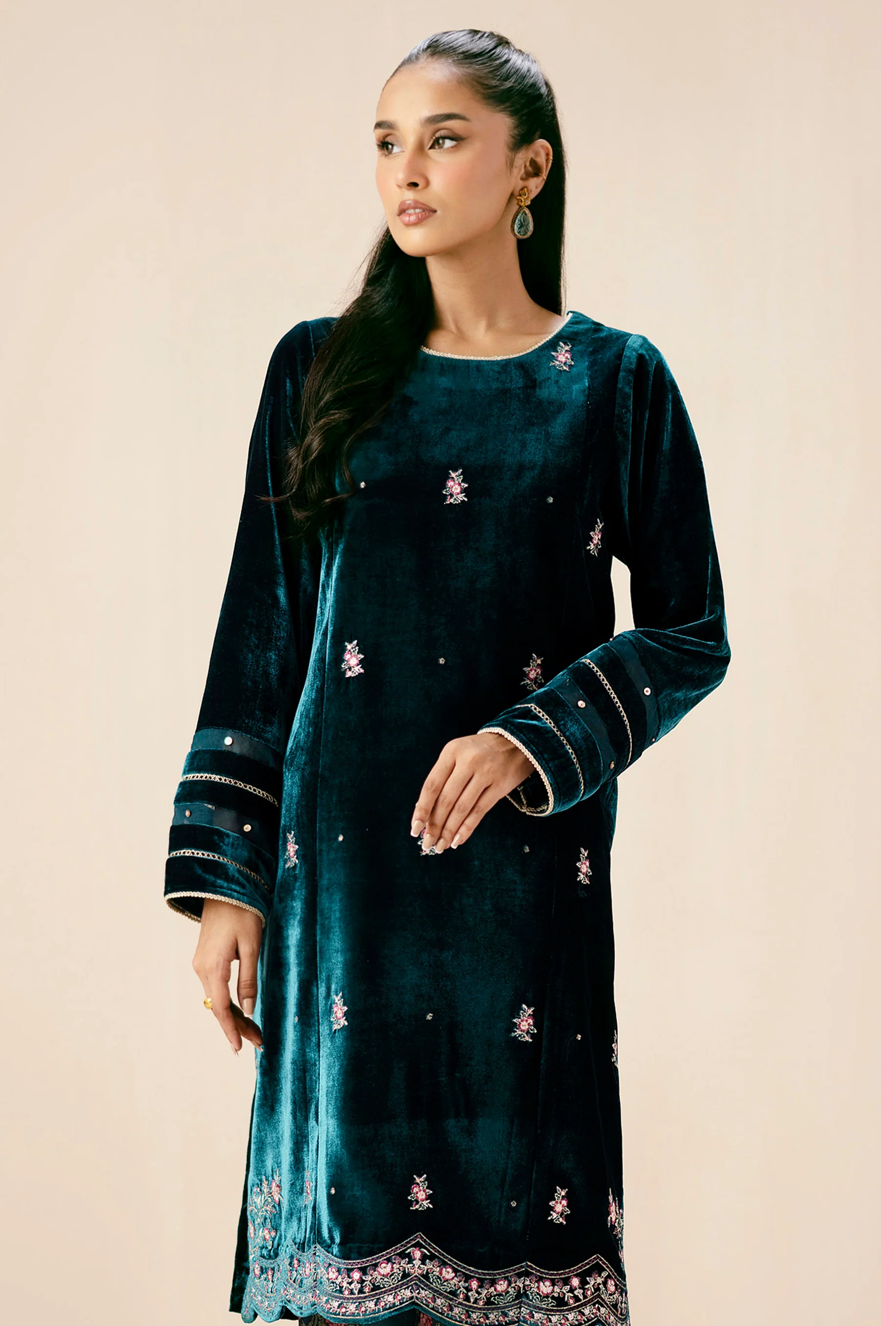 EMBROIDERED SHIRT BOTTOM SUIT - Image 4
