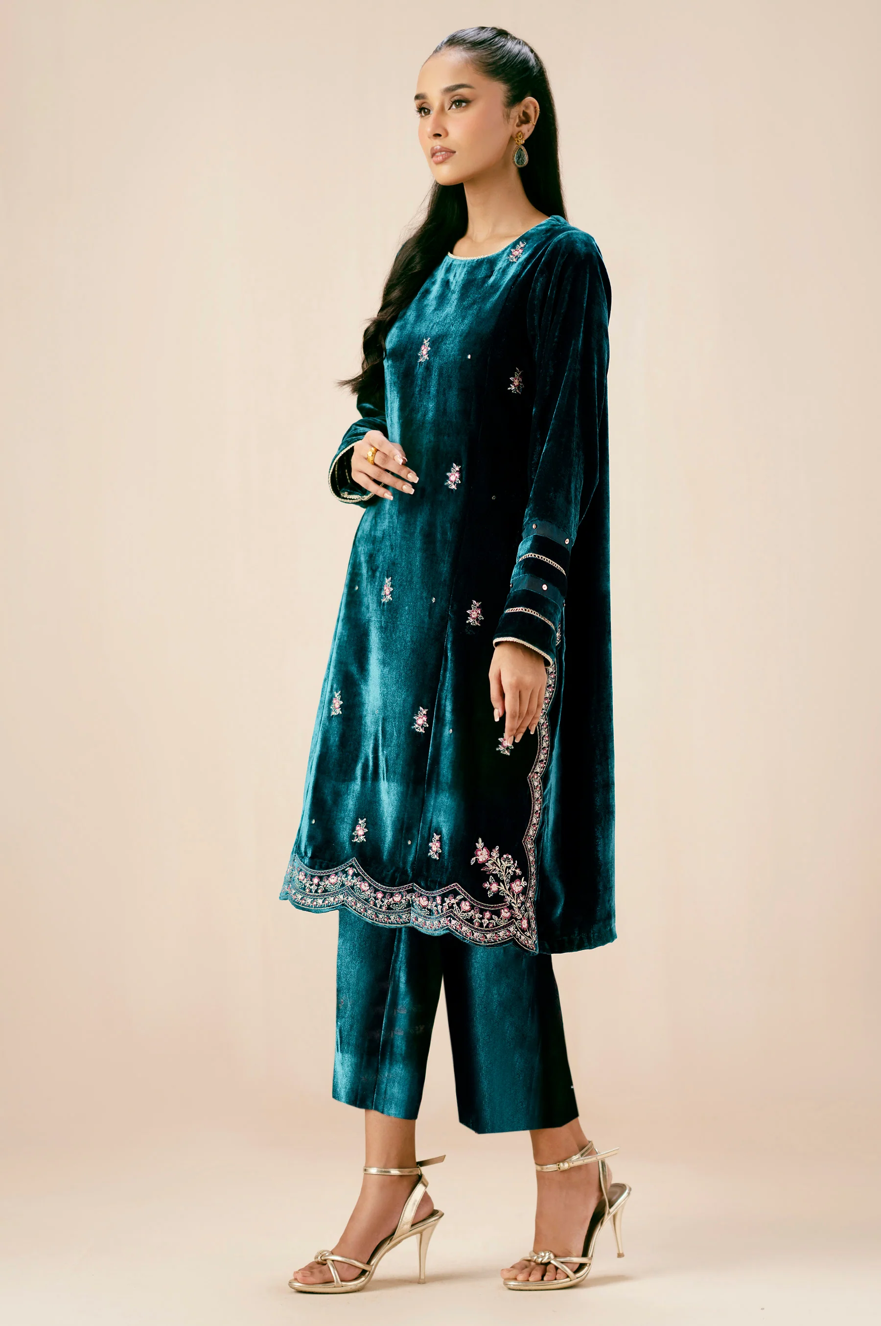 EMBROIDERED SHIRT BOTTOM SUIT - Image 5