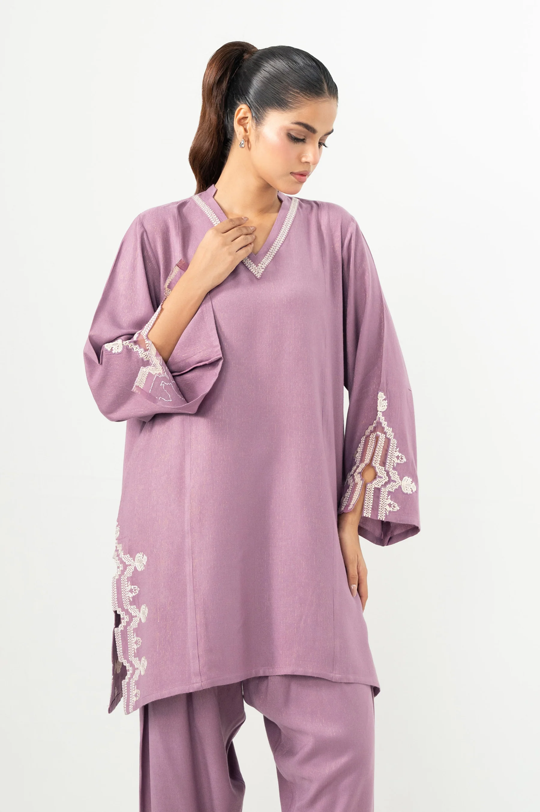 STITCHED EMBROIDERED SHIRT BOTTOM - Image 2