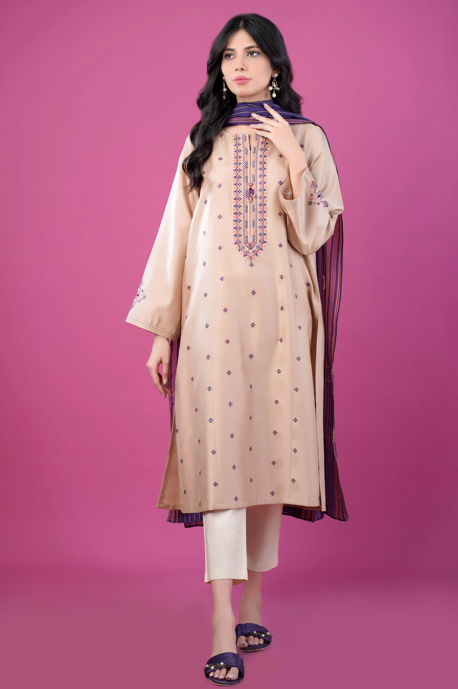 Stitched 2 Piece Satin Jacquard Suit - Image 6