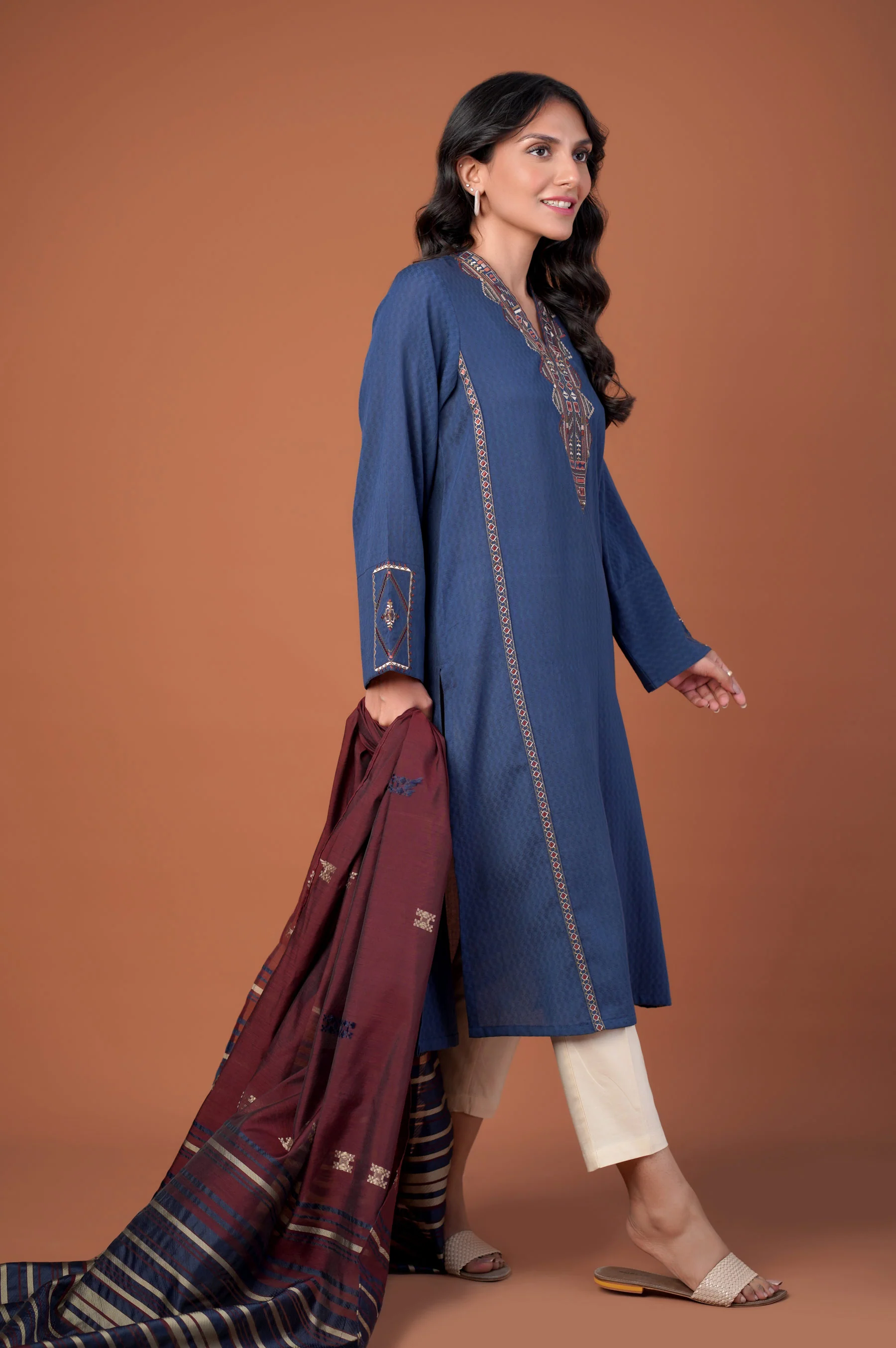 Stitched 2 Piece Dobby Jacquard Suit - Image 2