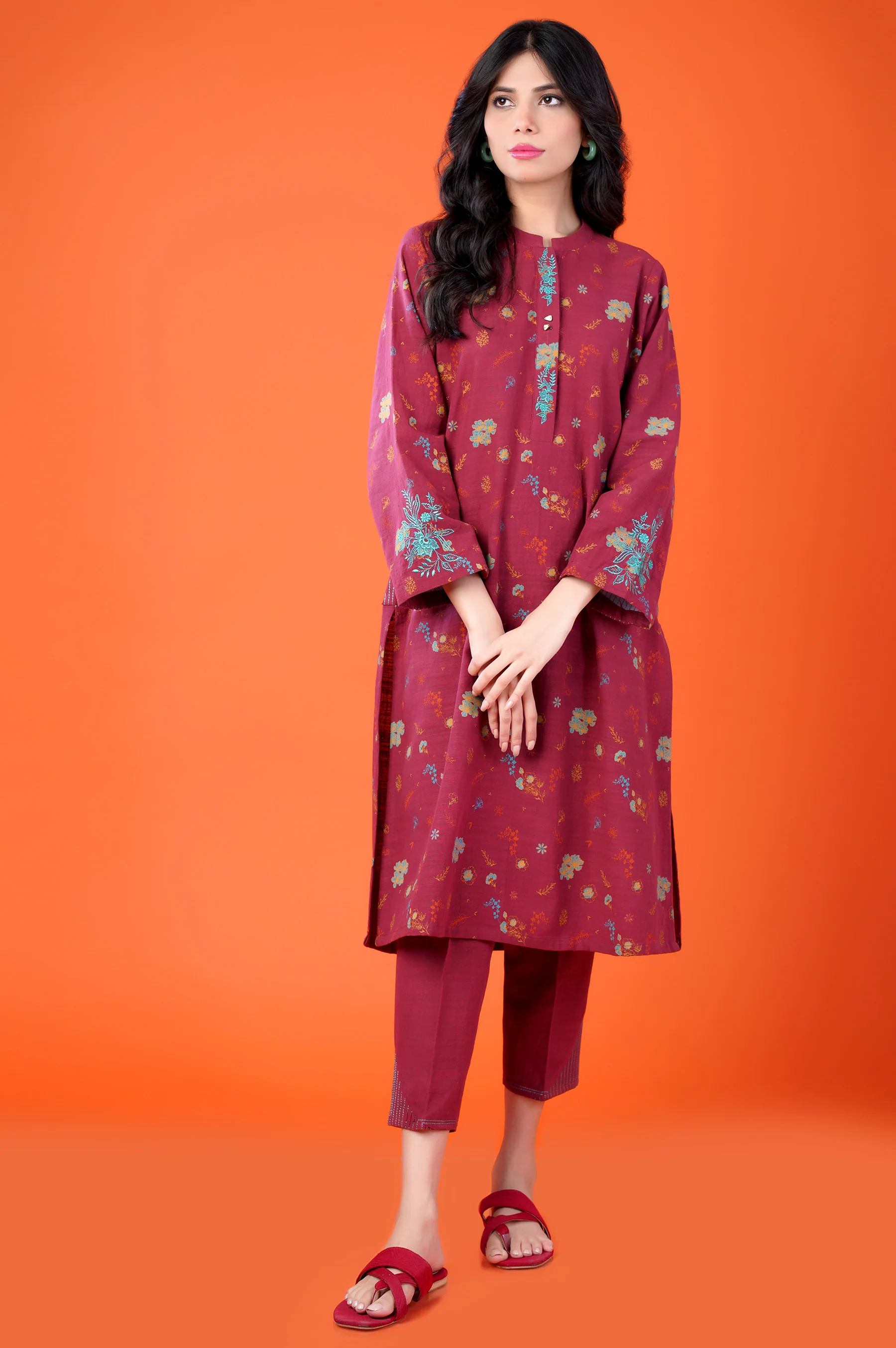 Stitched 2 Piece Khaddar Suit - Image 3