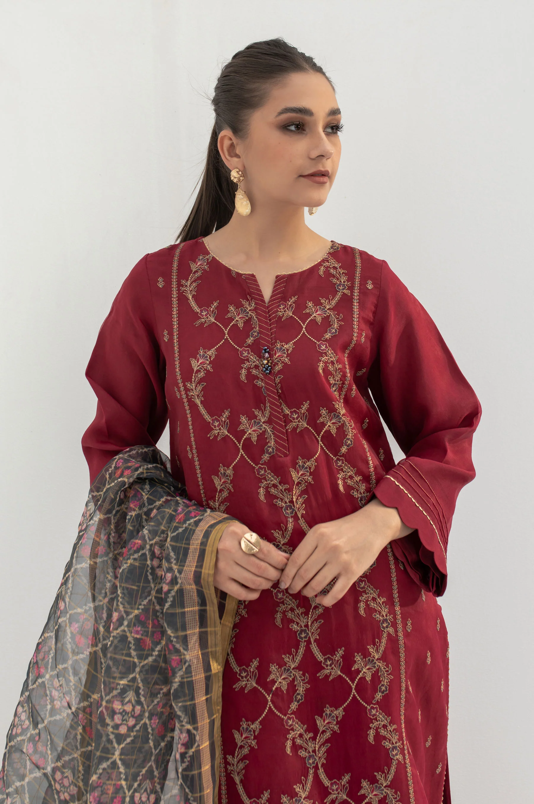 Stitched 2 Pieces Embroidered Organza Outfit - Image 3