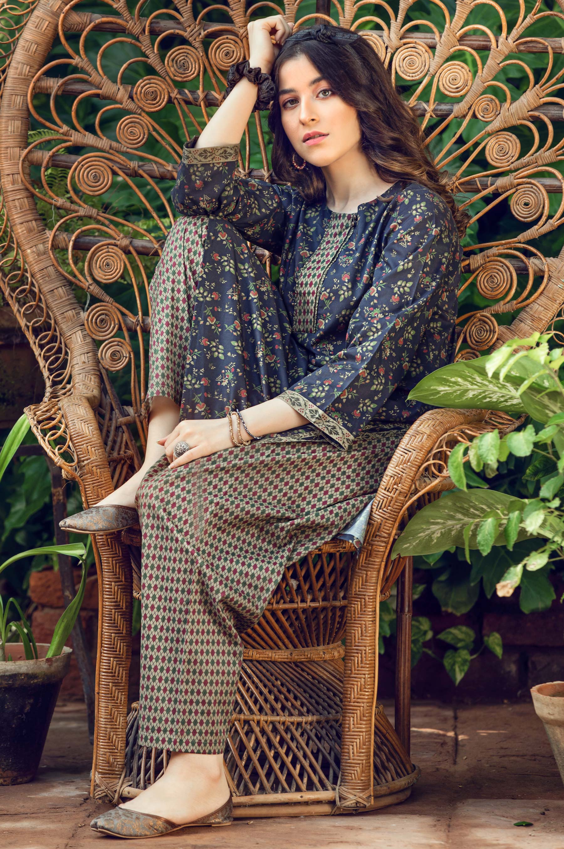 Stitched 2 Piece Printed Cambric Suit - Image 3