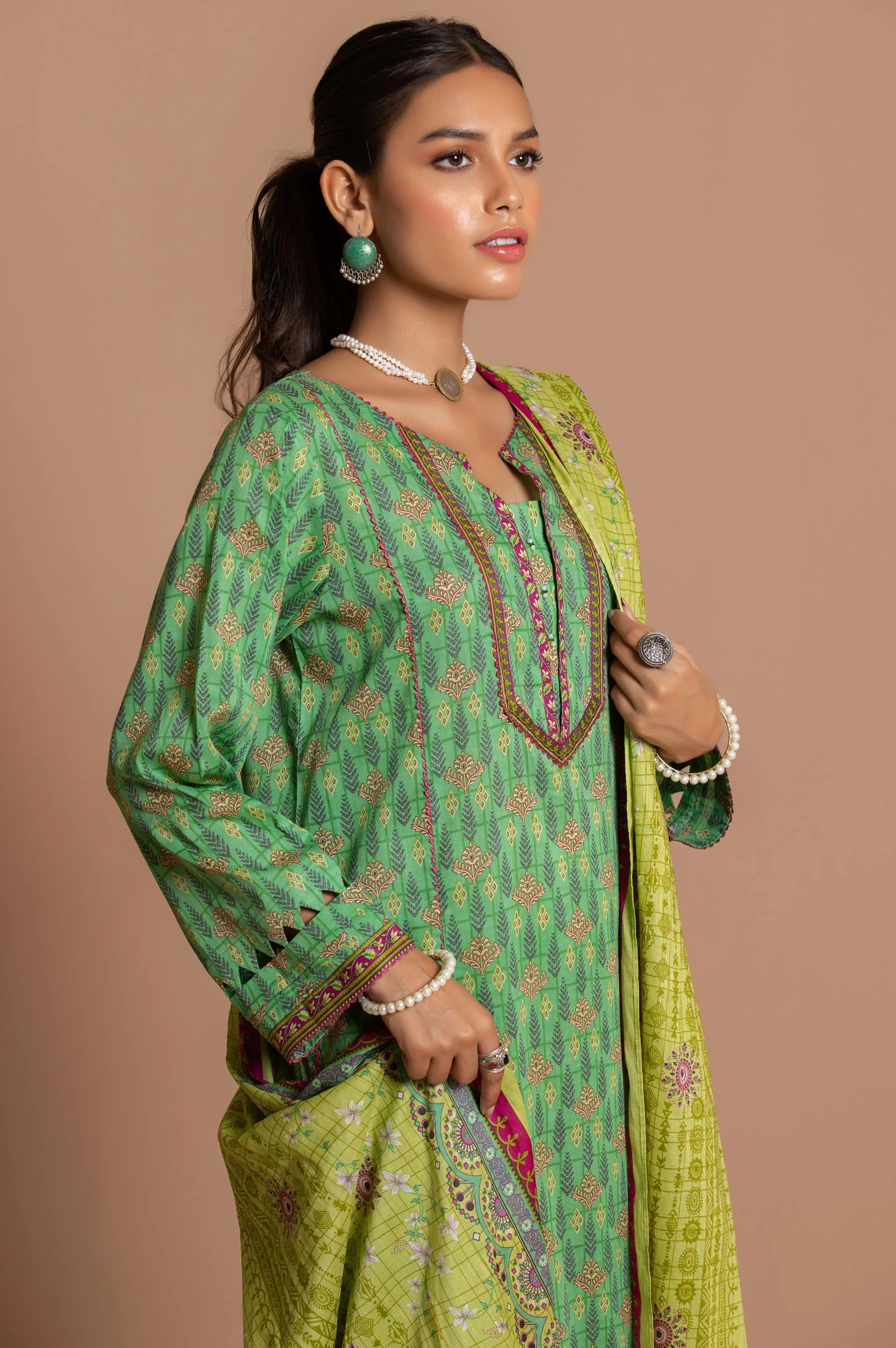 Stitched 2 Piece Printed Cambric Suit - Image 4