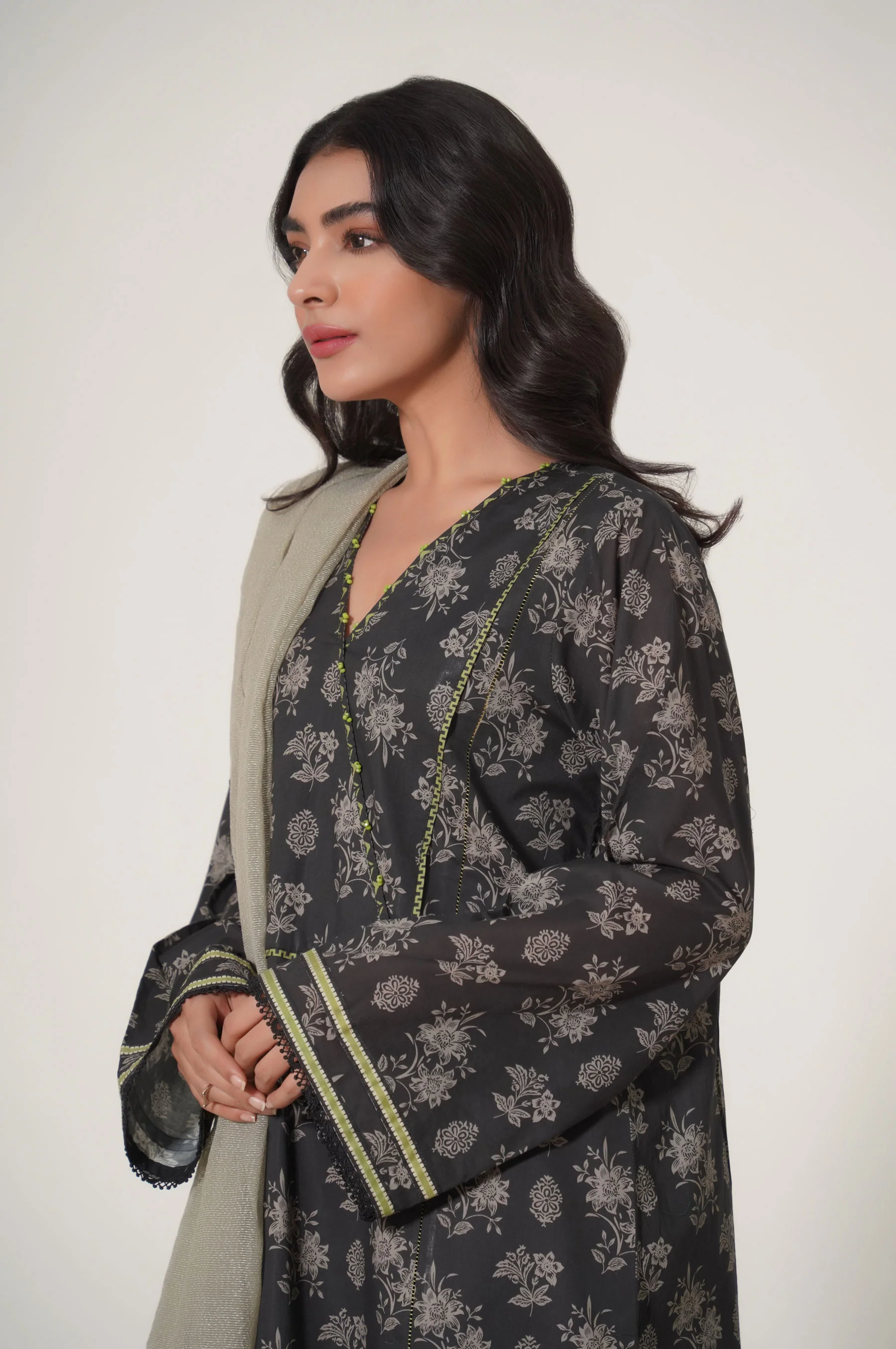 Stitched 2 Piece Printed Cambric Suit - Image 5