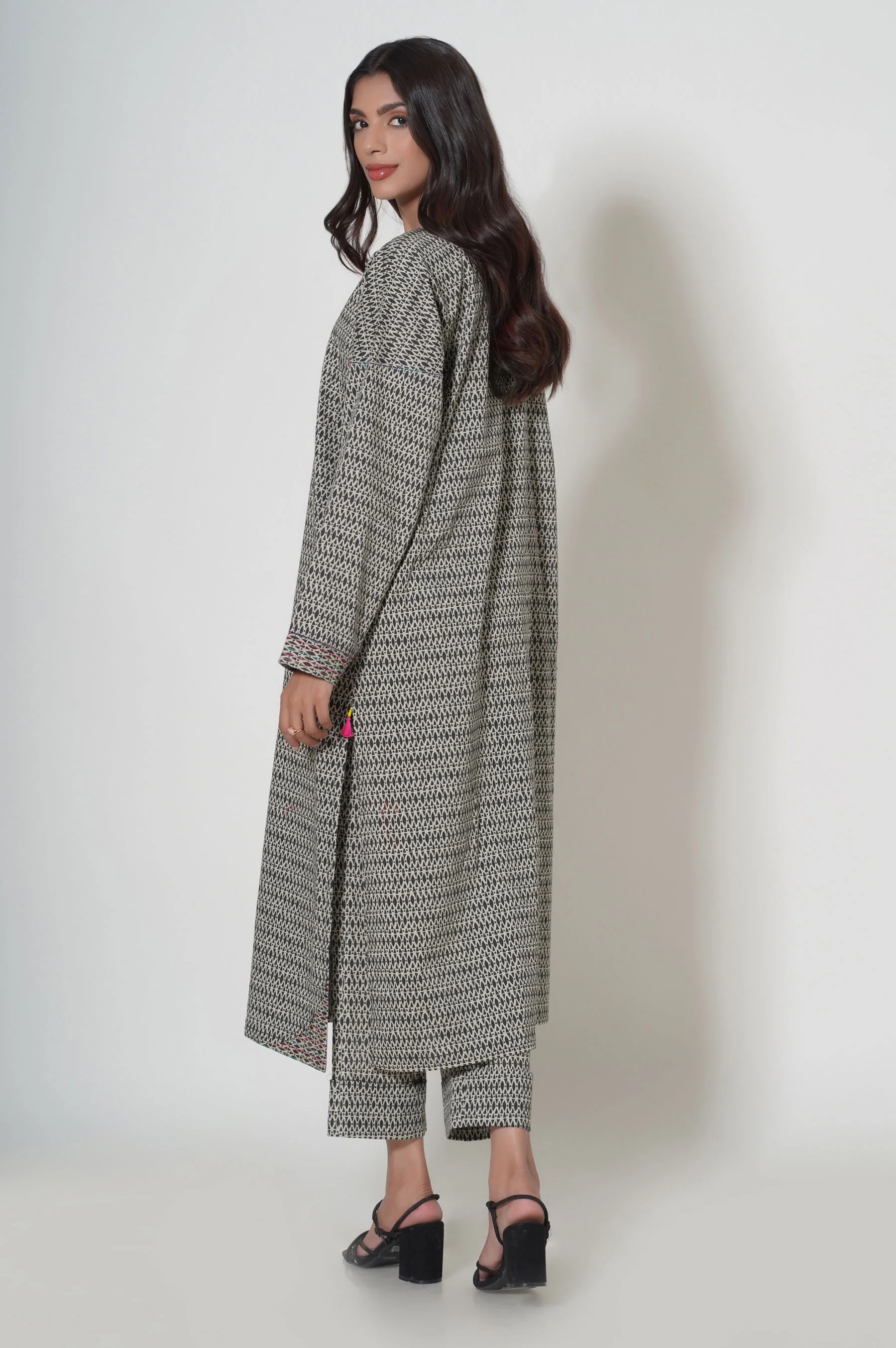 Stitched 2 Piece Printed Cambric Suit - Image 5