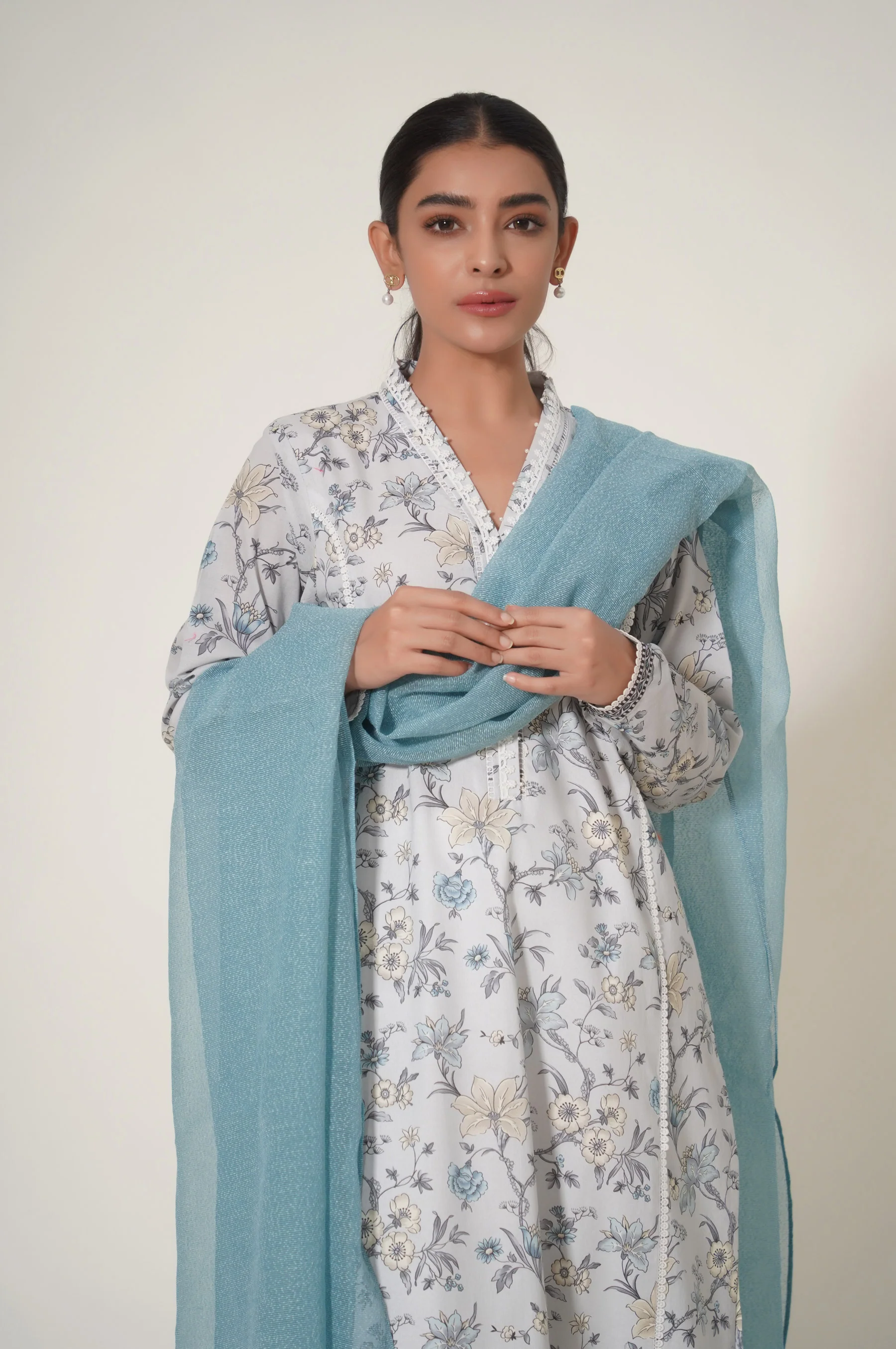 Stitched 2 Piece Printed Cambric Suit - Image 2