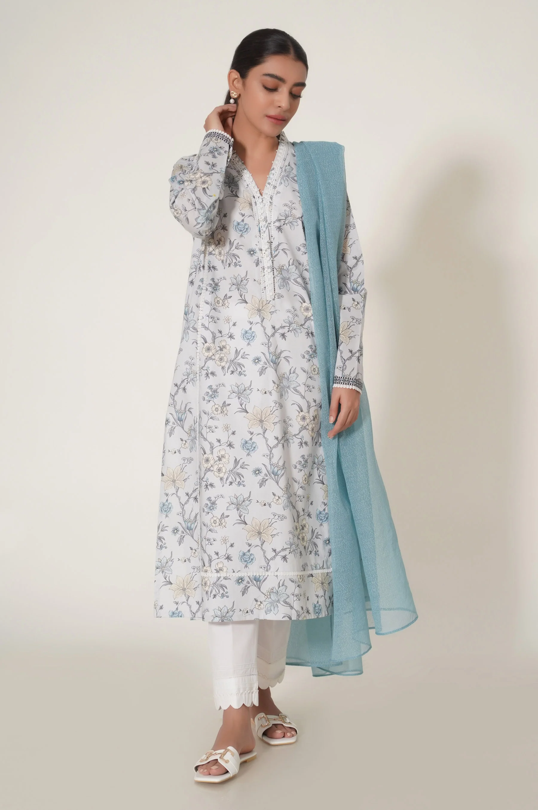 Stitched 2 Piece Printed Cambric Suit - Image 6