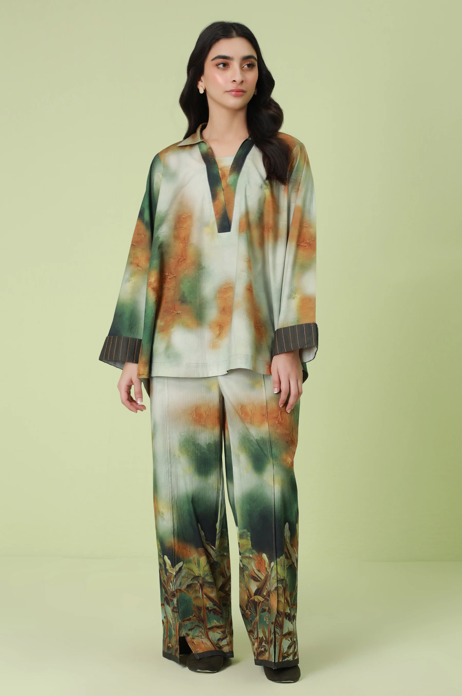 Stitched 2 Piece Digital Printed Ripple Crinkle Co-Ord Set - Image 4