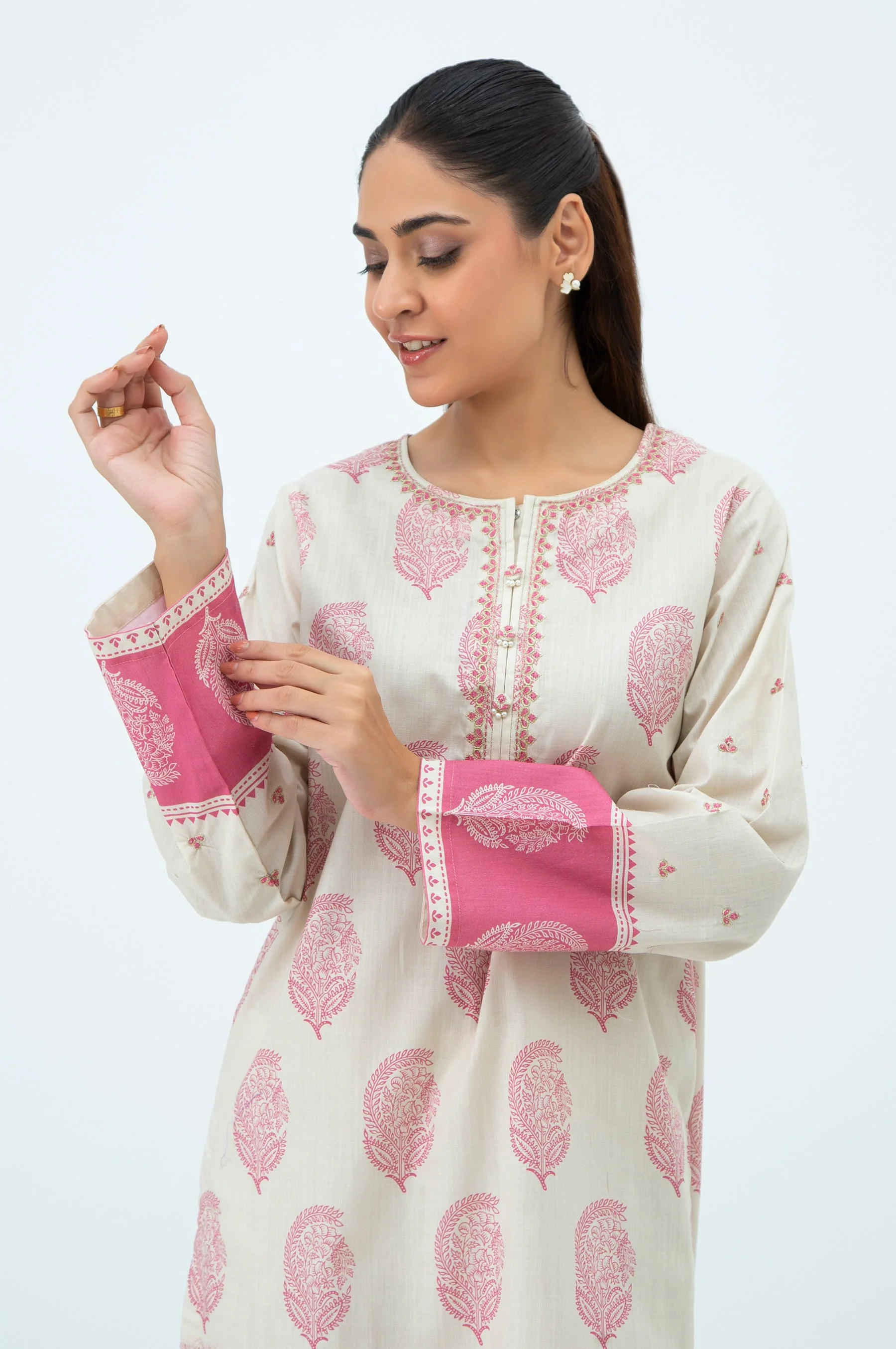 STITCHED EMBROIDERED SHIRT BOTTOM (FACTORY E-OUTLET) - Image 4