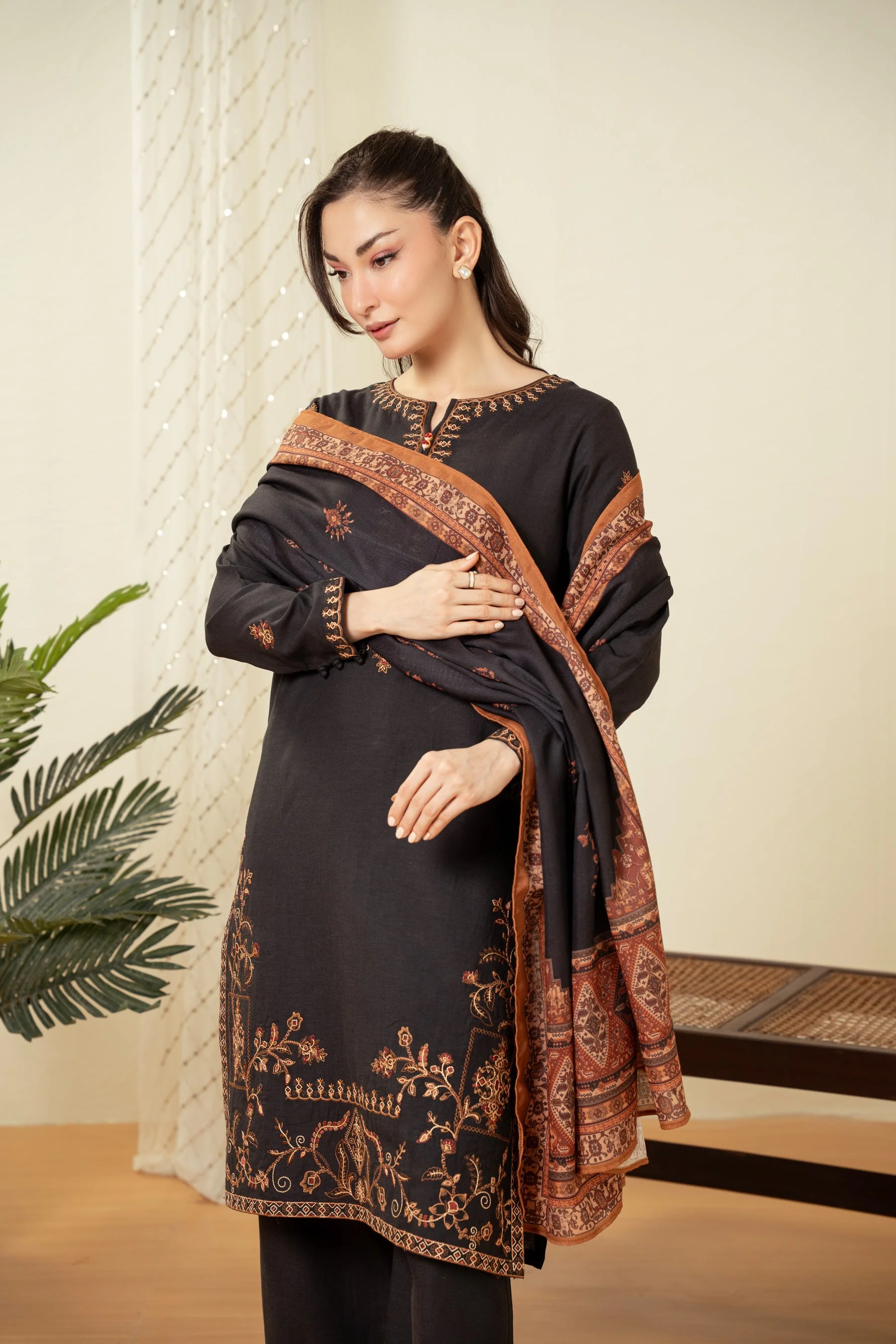 EMBROIDERED COTTON LINEN STITCHED SHIRT BOTTOM - Image 4
