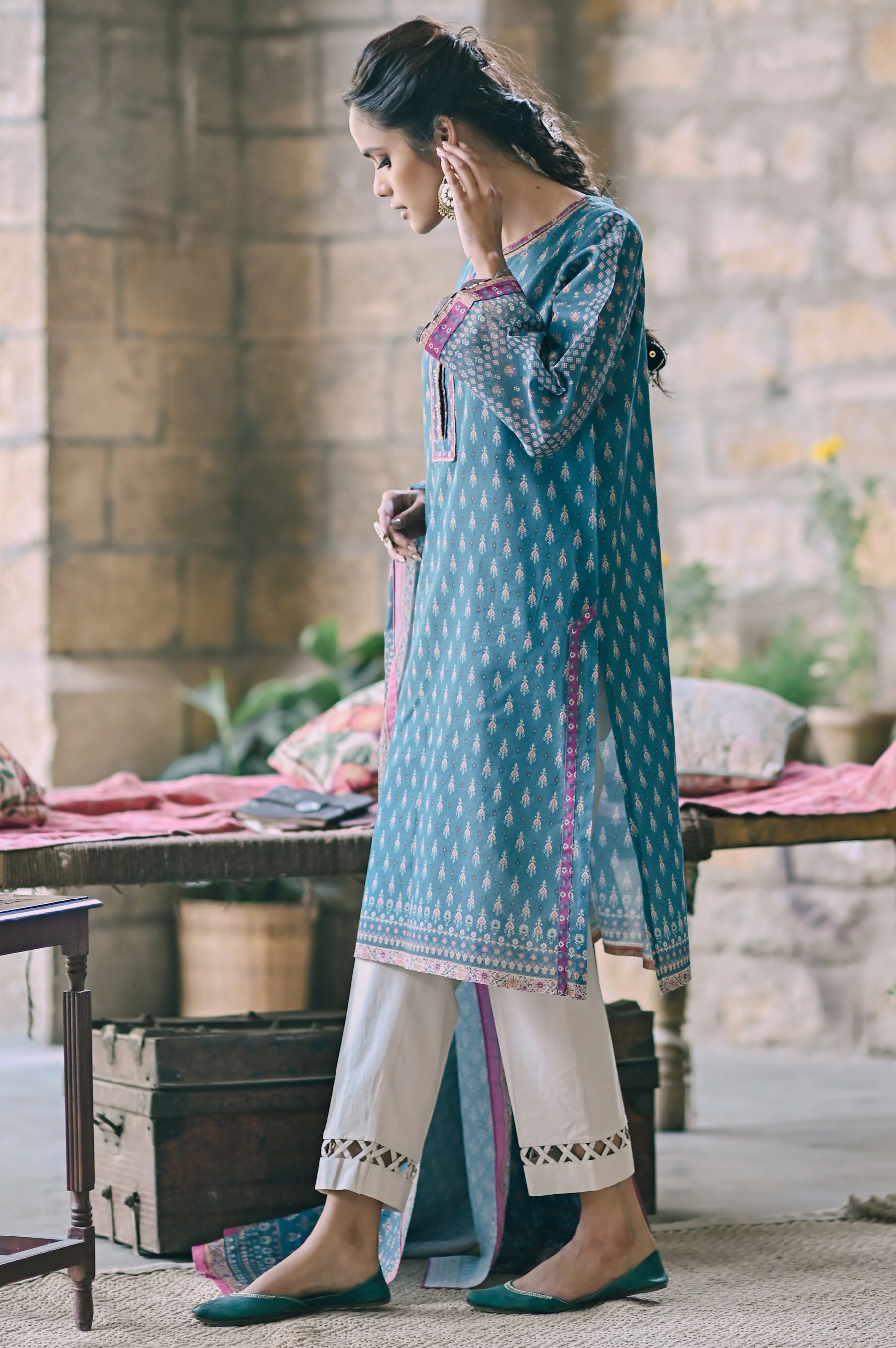 Stitched 2 Piece Printed Karandi Suit - Image 6