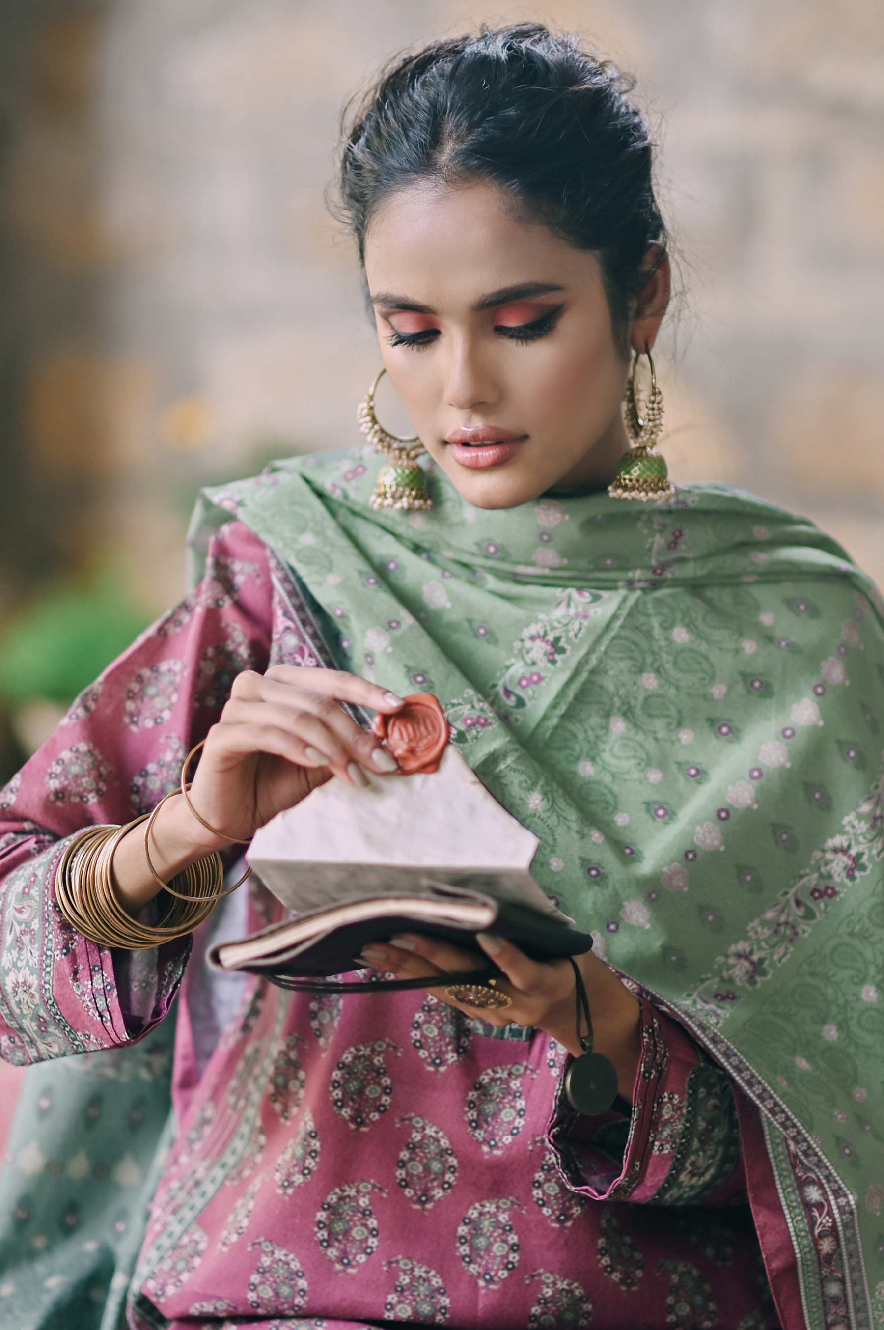 Stitched 2 Piece Printed Karandi Suit - Image 5