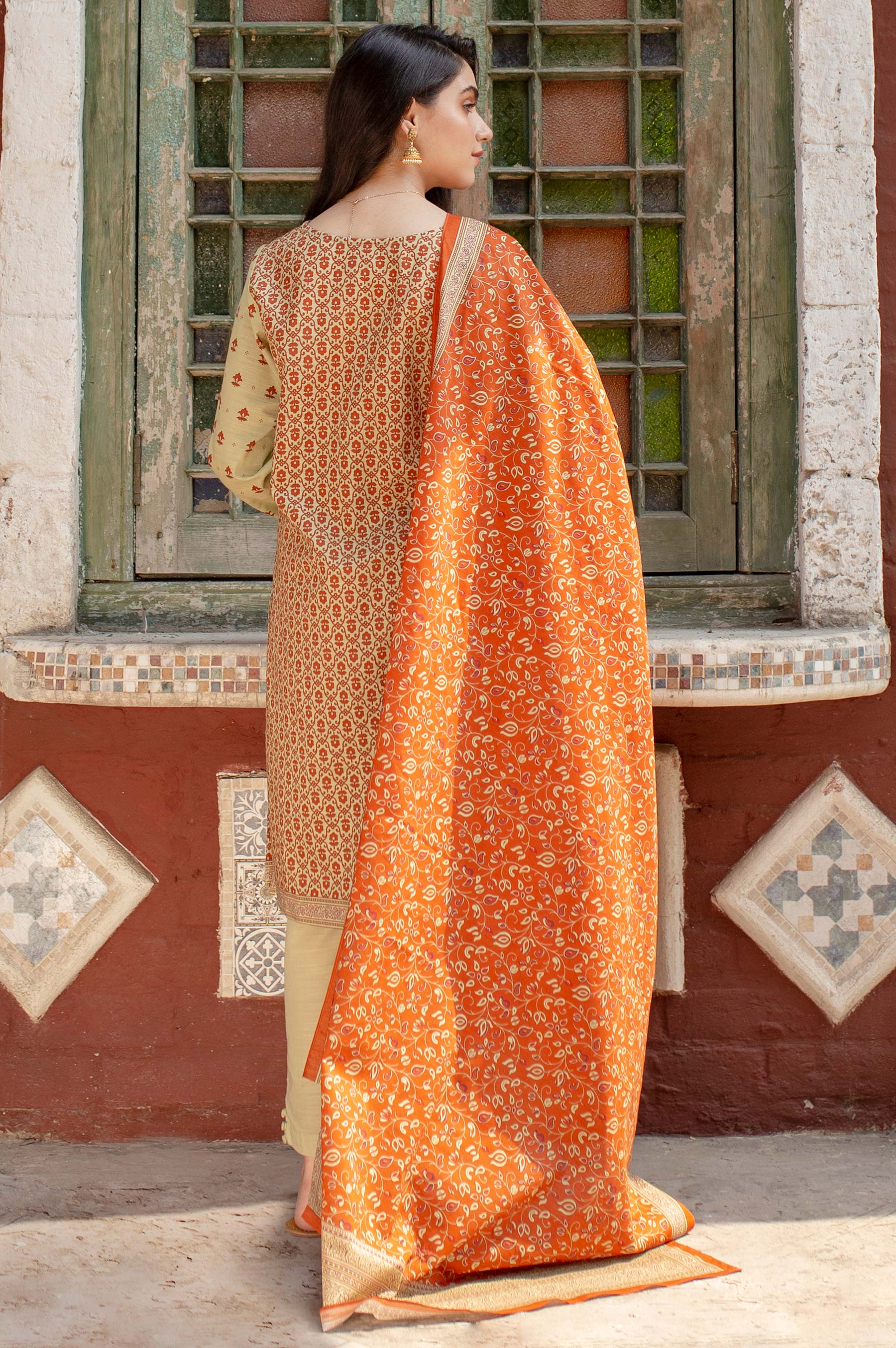 Stitched 2 Piece Printed Khaddar Suit - Image 2
