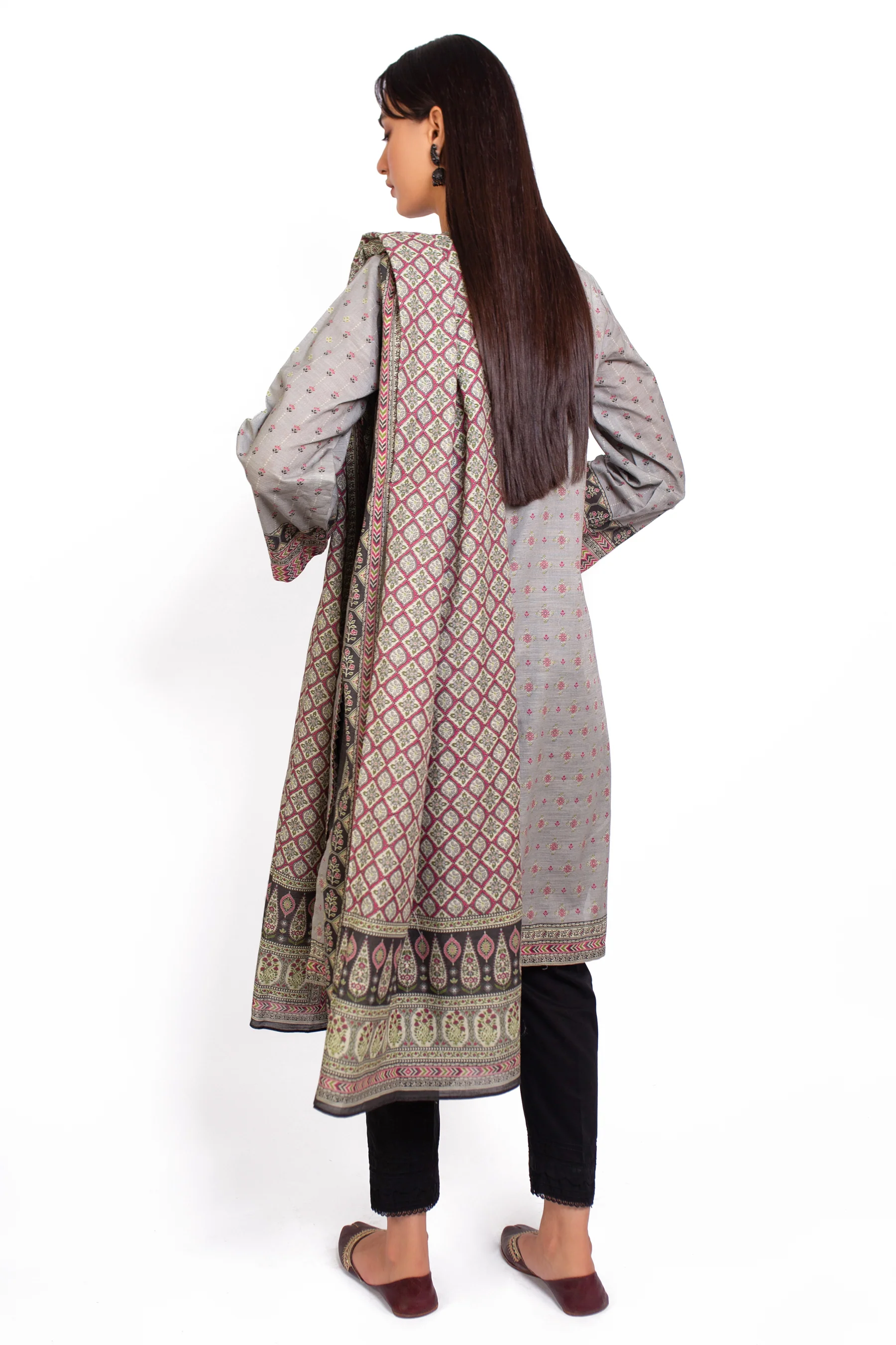 Stitched 2 Piece Printed Khaddar Suit - Image 3