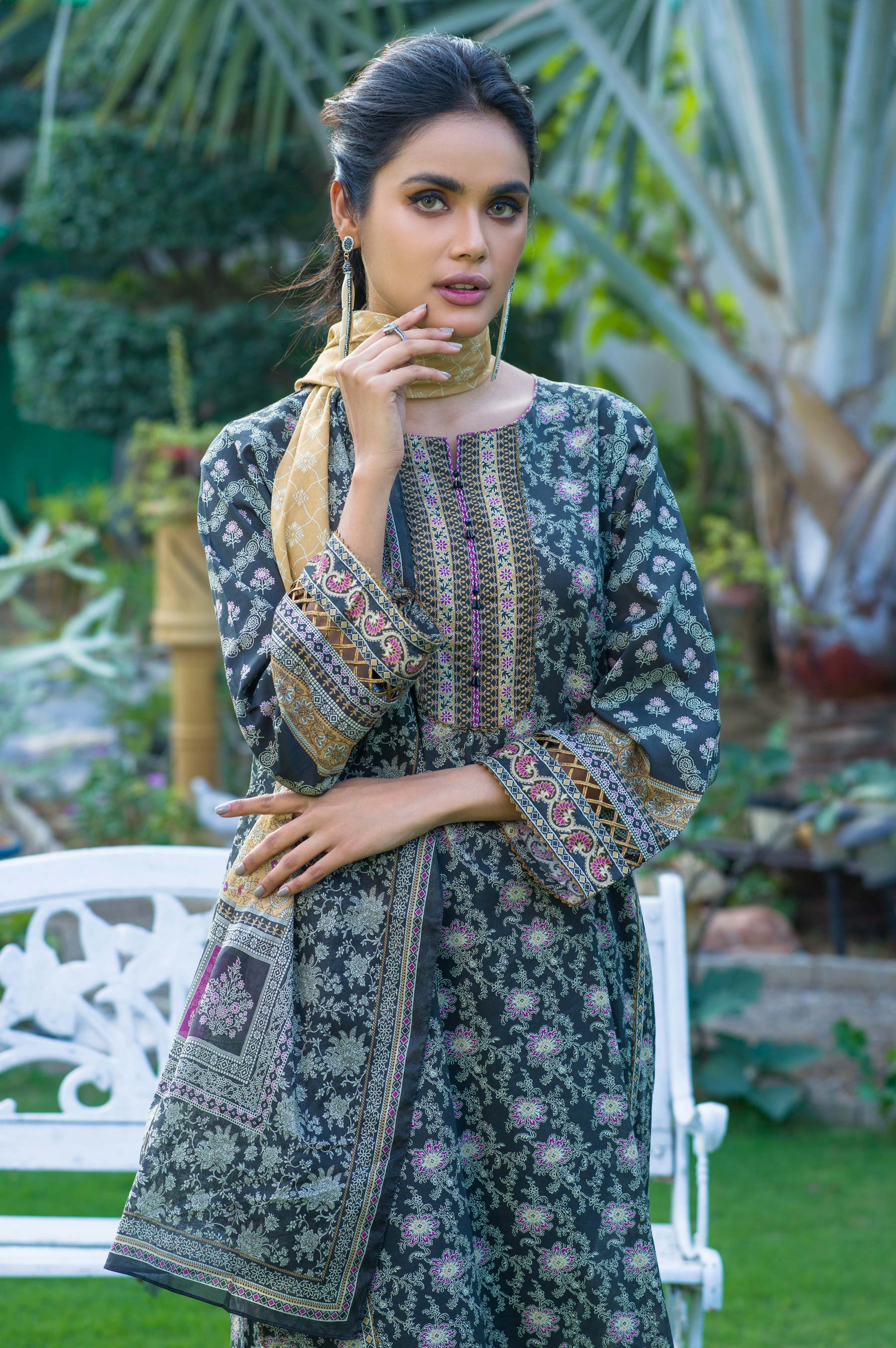 Stitched 2 Piece Printed Lawn with Cotton Net Suit - Image 3