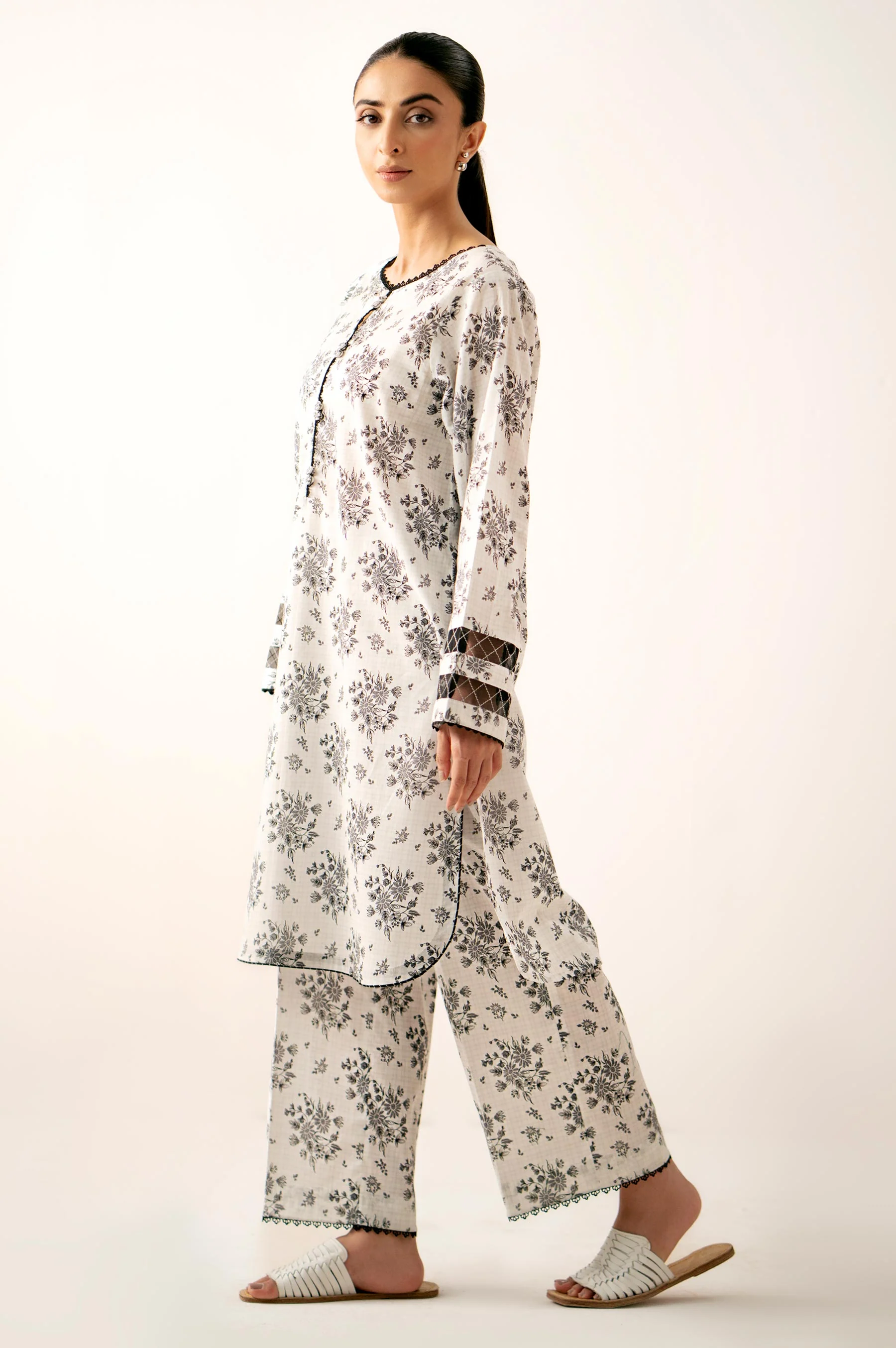 Stitched 2 Piece Printed Lawn Suit - Image 5