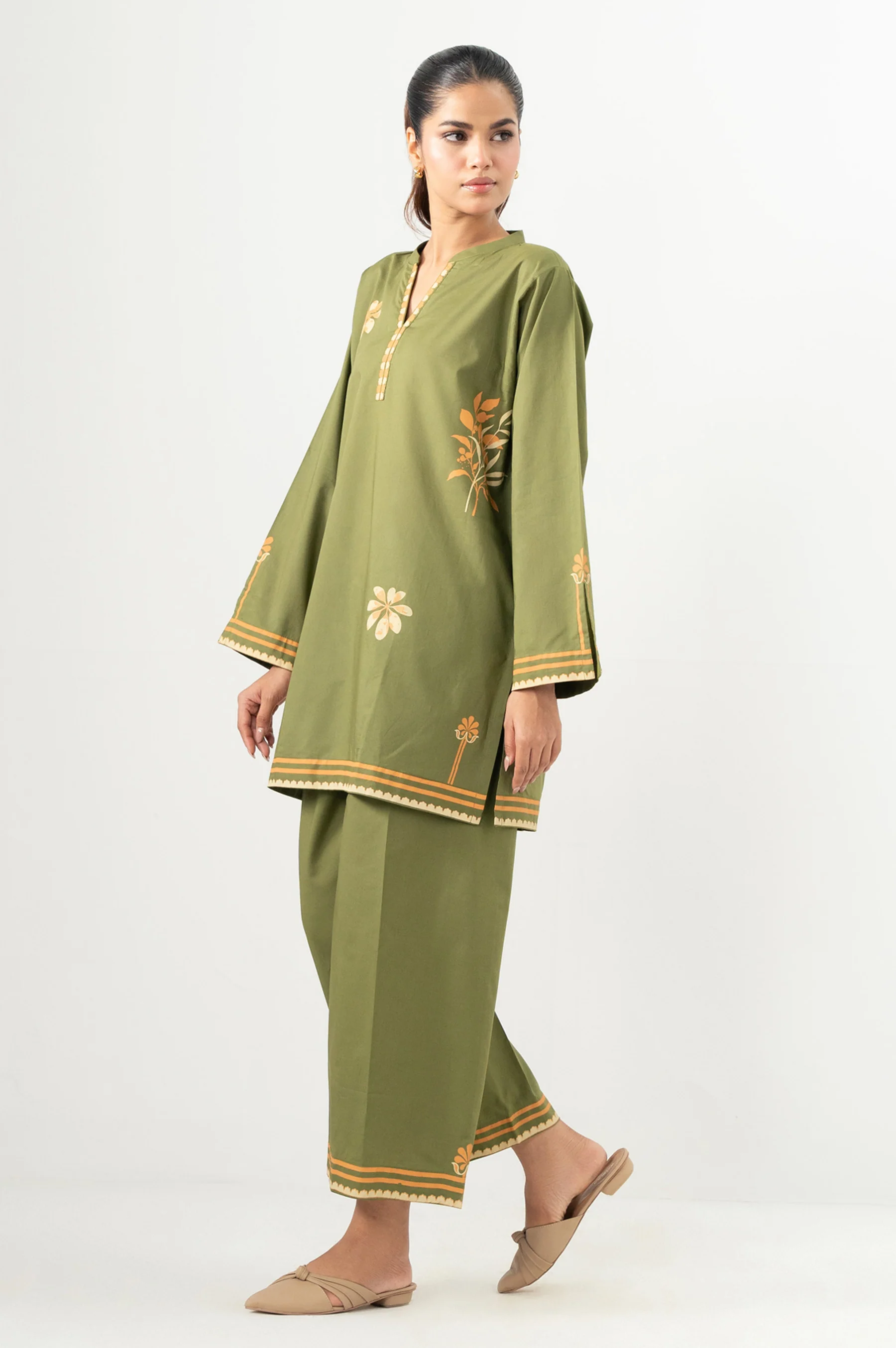 Stitched 2 Piece Screen Printed Cambric Suit - Image 5