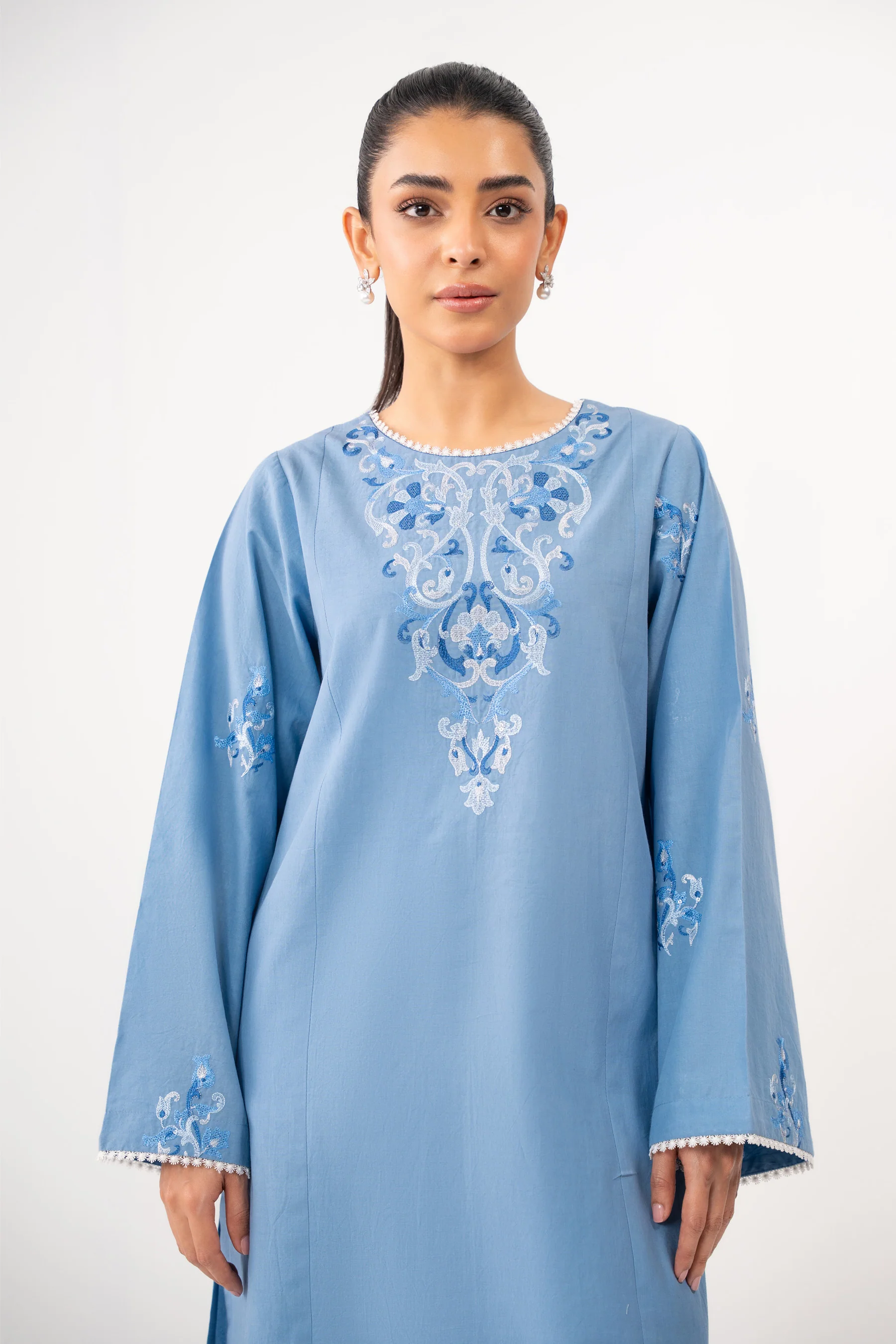 EMBROIDERED CAMBRIC STITCHED 2 PIECE SUIT - Image 3