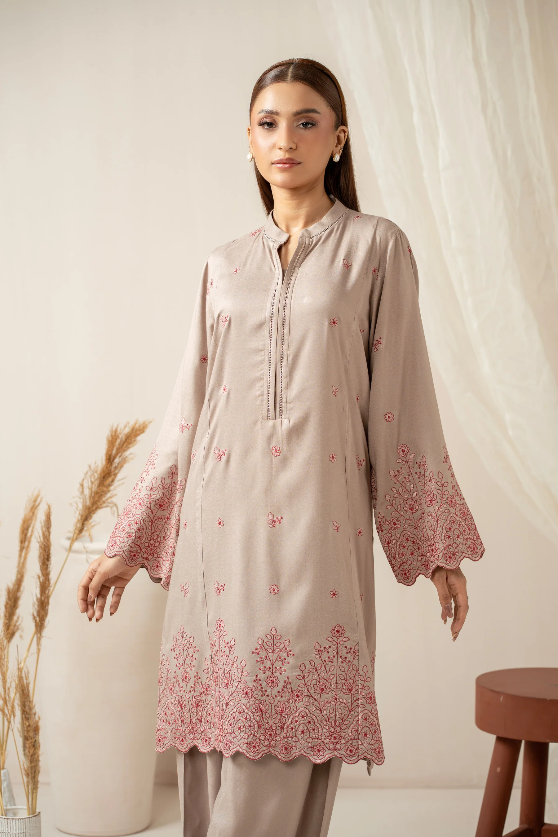 STITCHED EMBROIDERED SHIRT BOTTOM - Image 5