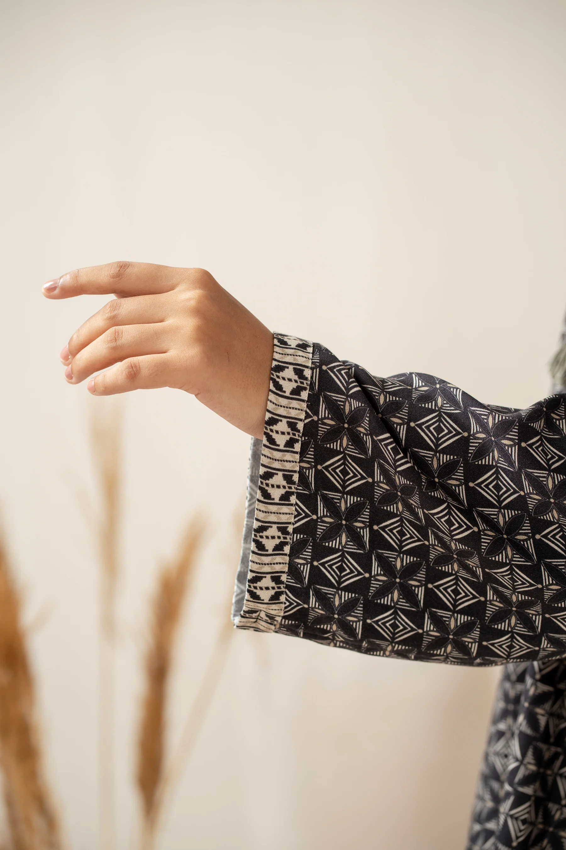 STITCHED PRINTED SHIRT BOTTOM - Image 6