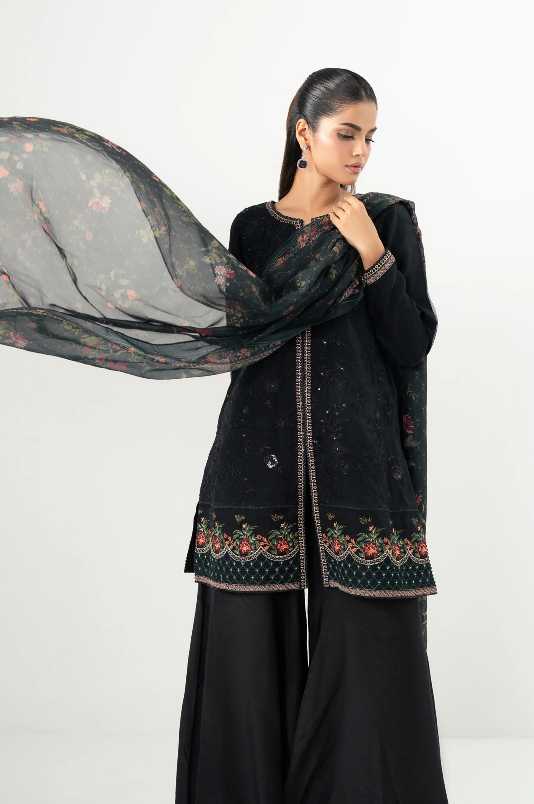 EMBROIDERED SHIRT DUPATTA SUIT - Image 3