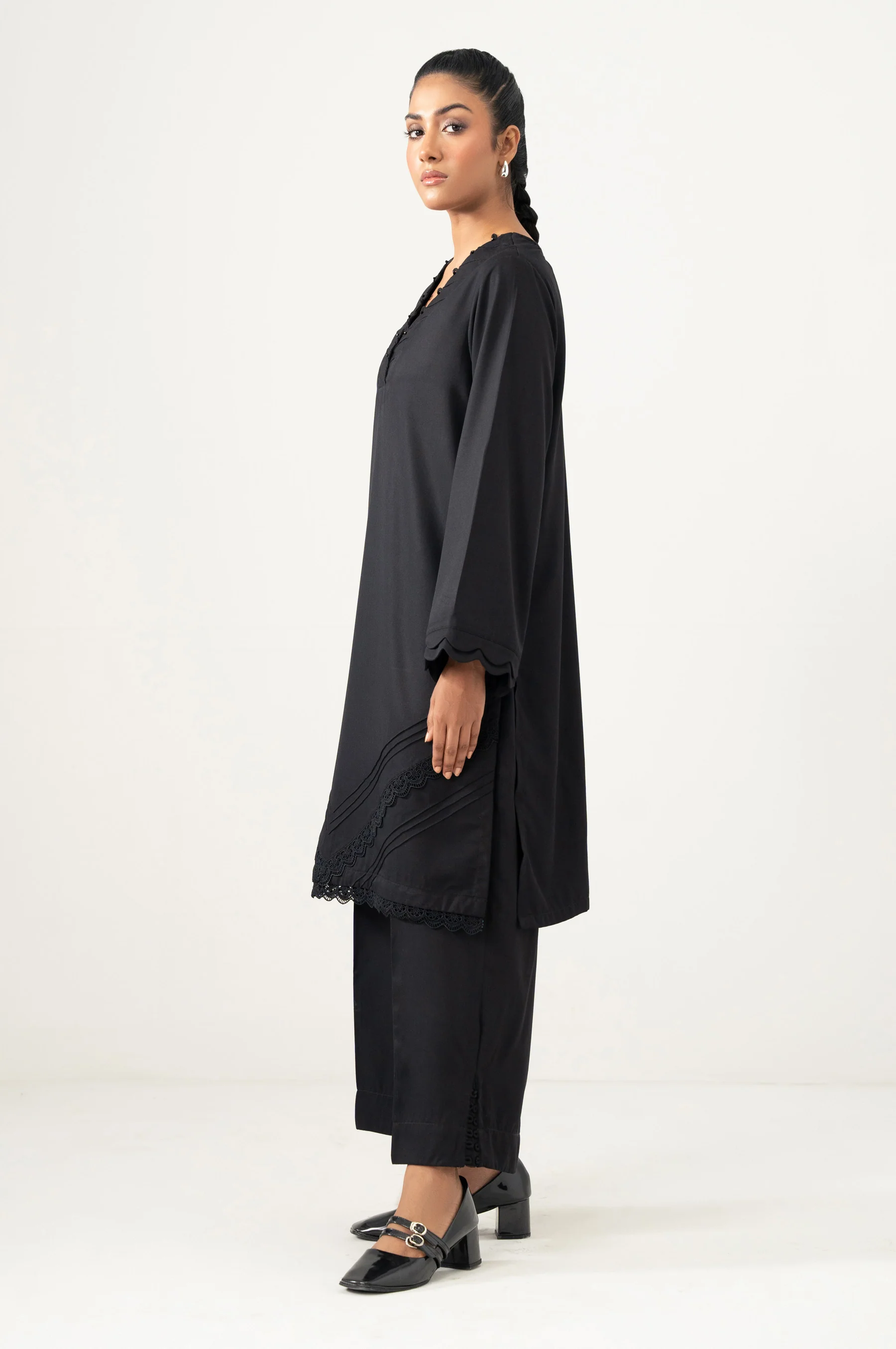 STITCHED STYLIZED SHIRT BOTTOM - Image 4