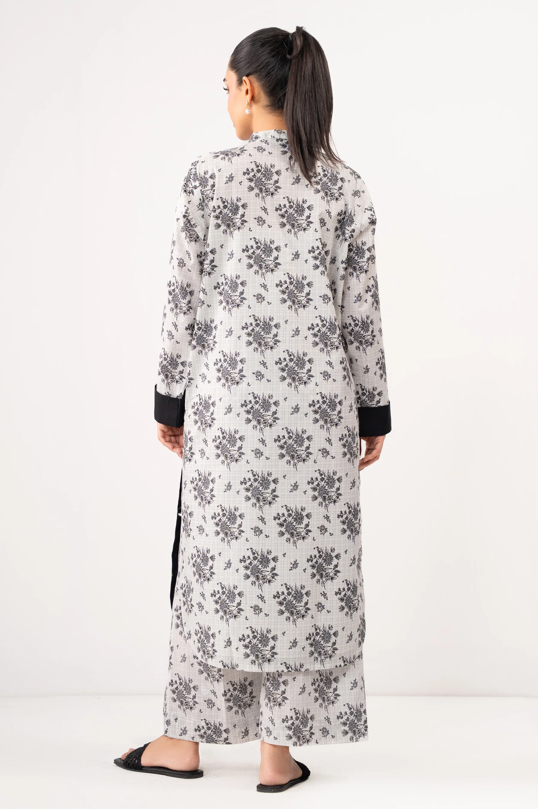 Stitched 2 Piece Printed Cambric Suit - Image 5
