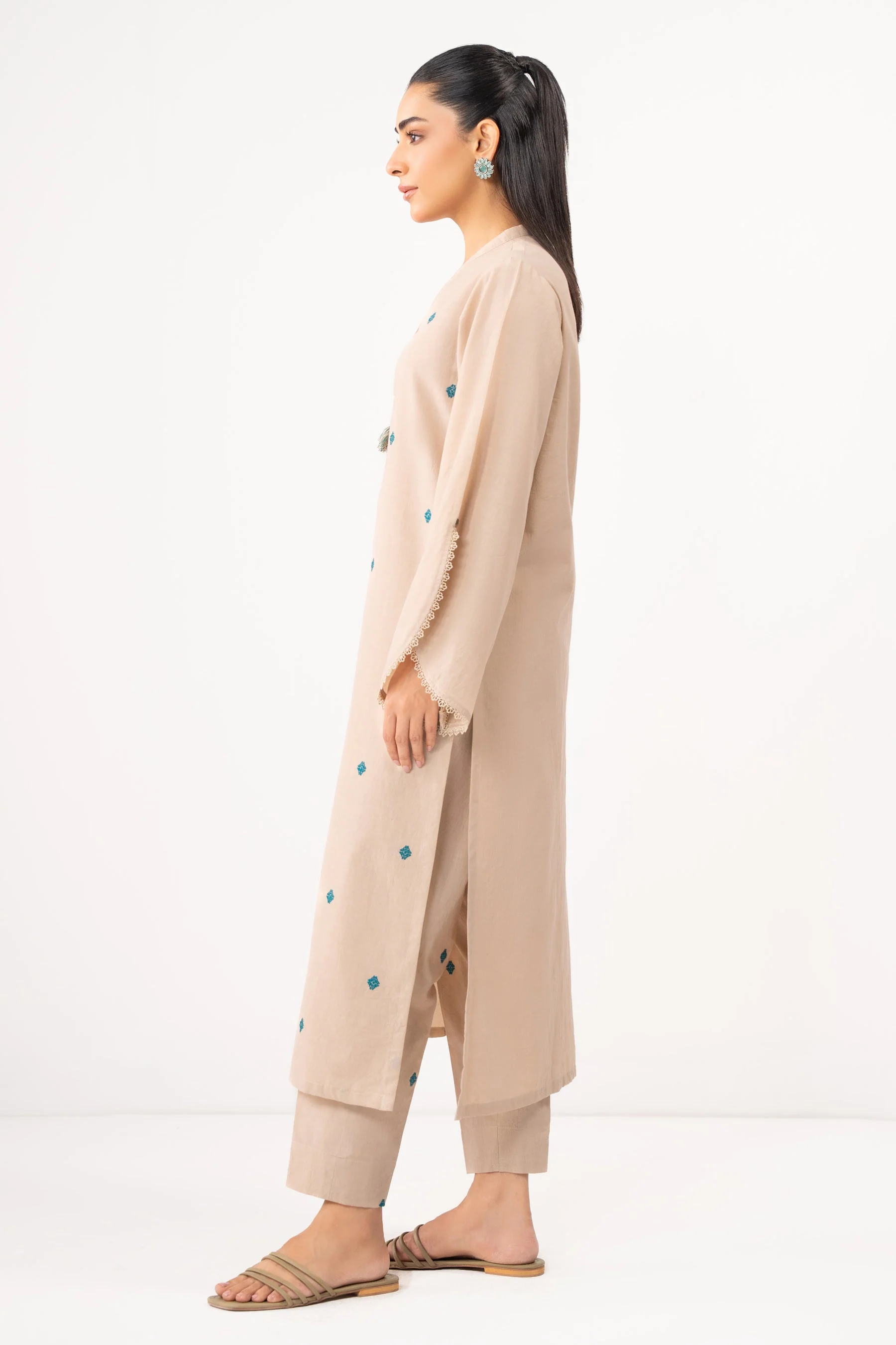 STITCHED EMBROIDERED TENCEL SUIT (FACTORY E-OUTLET) - Image 3