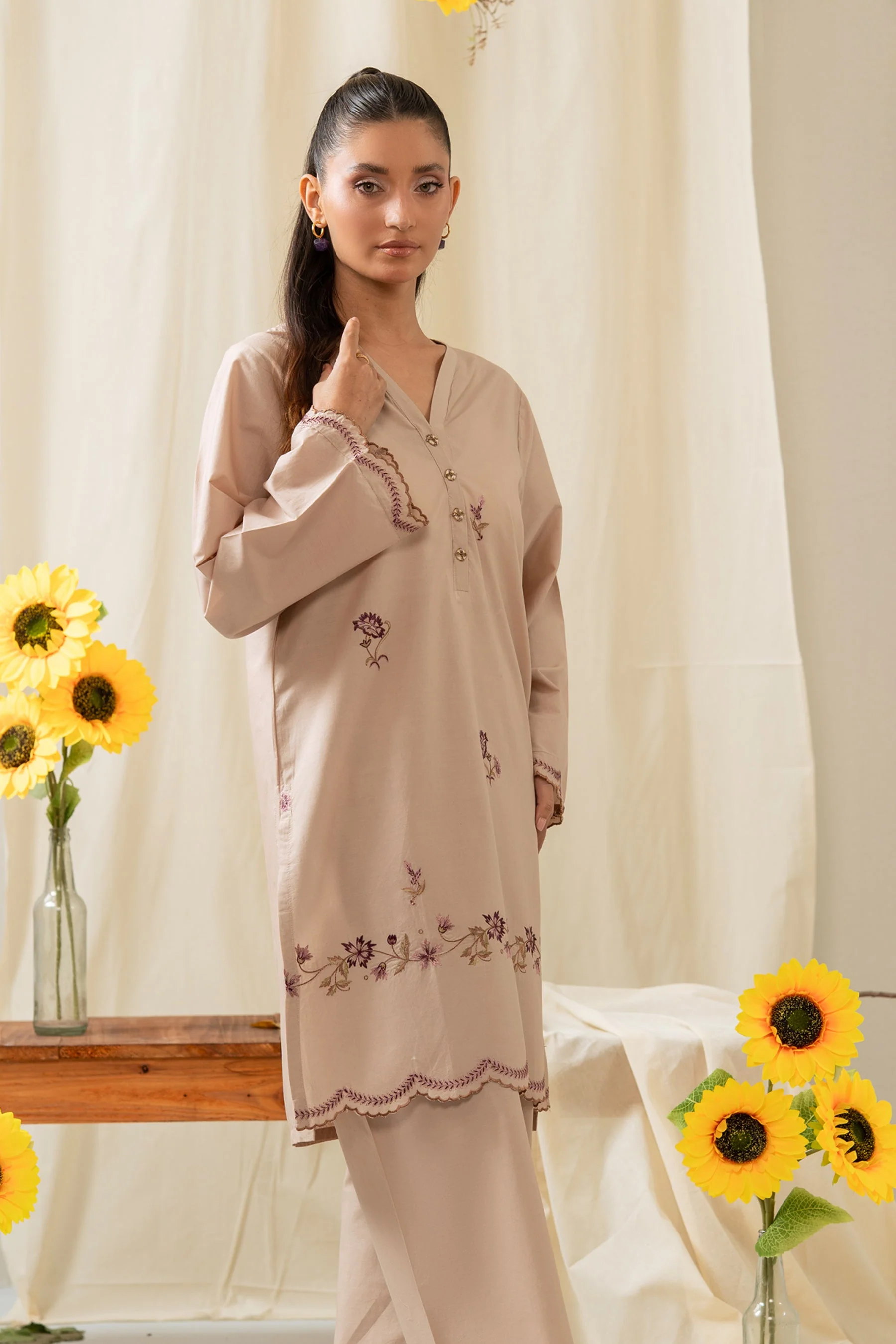 STITCHED EMBROIDERED CAMBRIC SUIT (FACTORY E-OUTLET) - Image 4