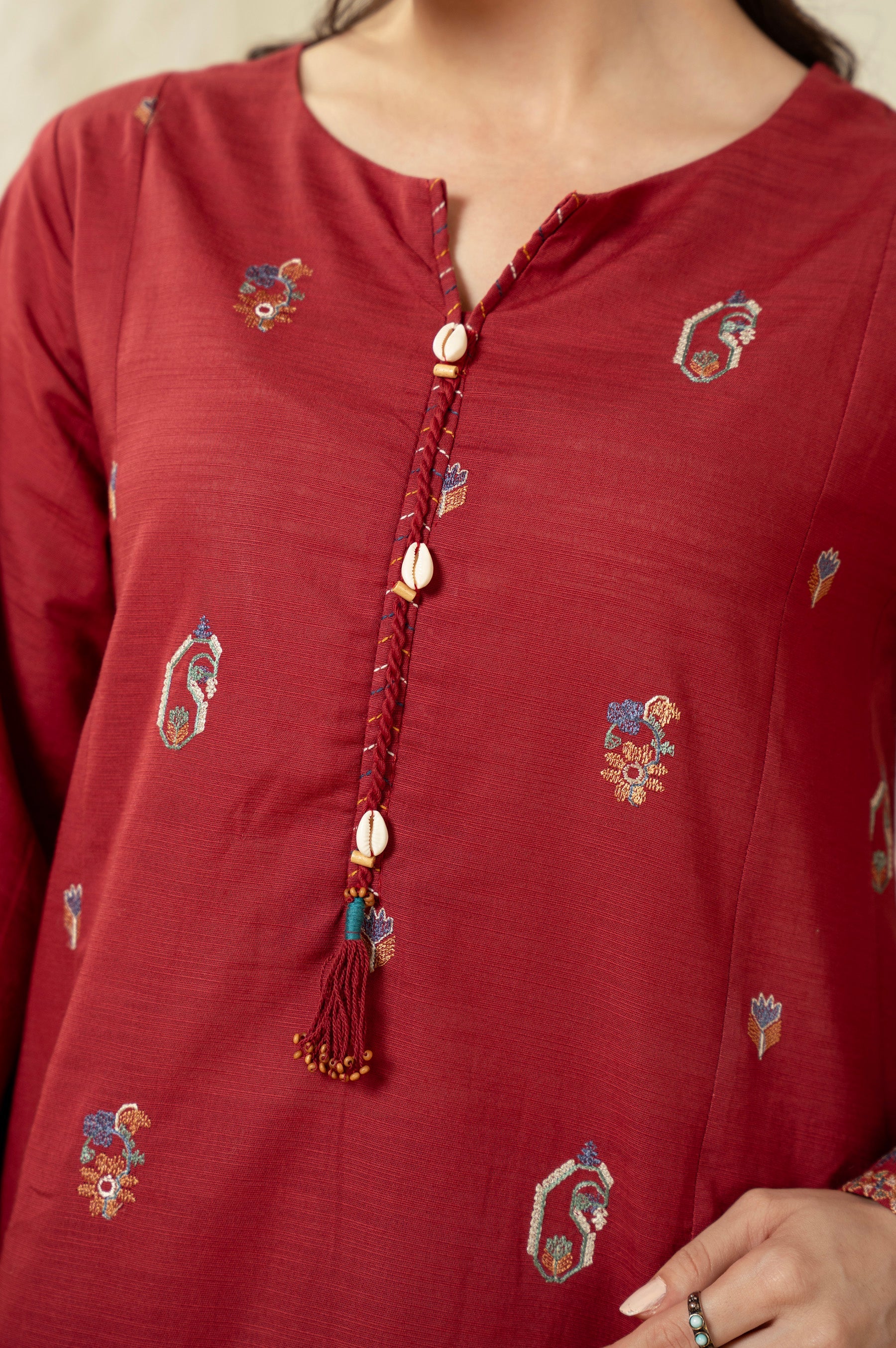 STITCHED EMBROIDERED SHIRT BOTTOM (FACTORY E-OUTLET) - Image 2