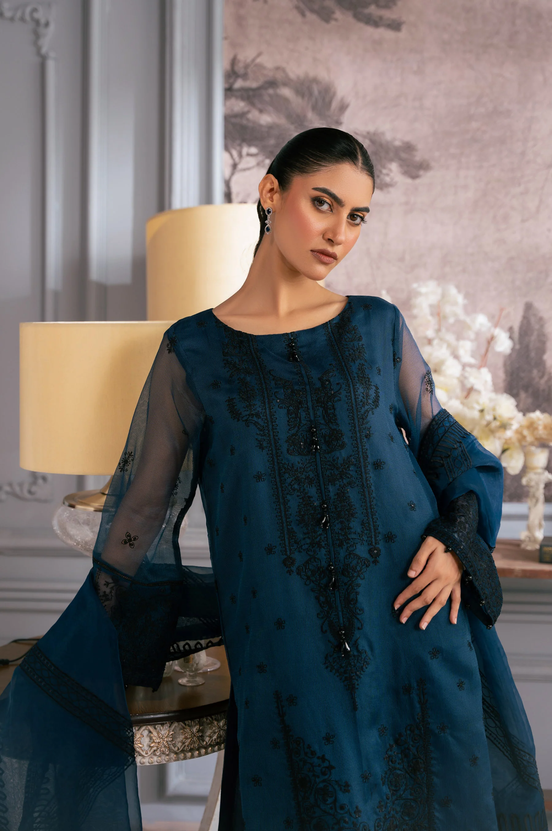 EMBROIDERED SHIRT BOTTOM - Image 2