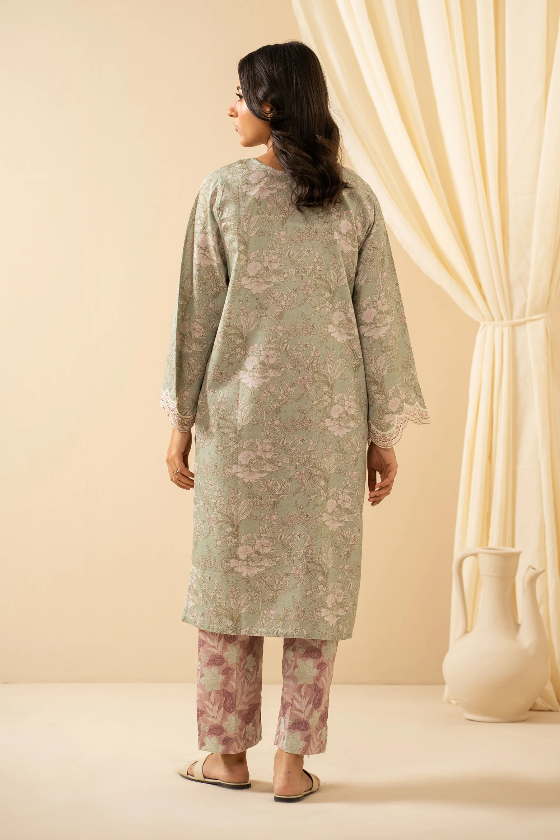 STITCHED EMBROIDERED SHIRT BOTTOM - Image 3