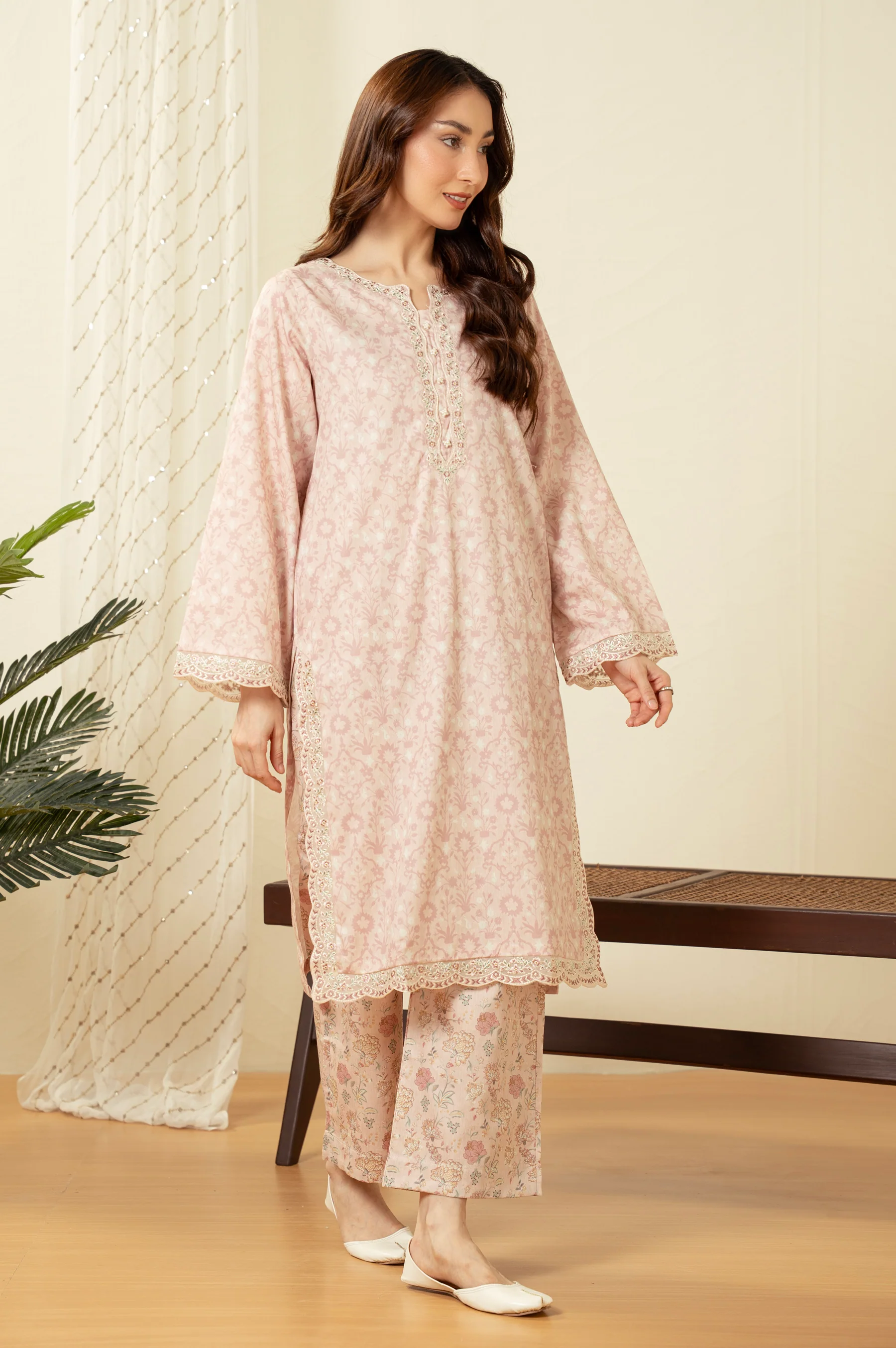 STITCHED EMBROIDERED SHIRT BOTTOM - Image 4