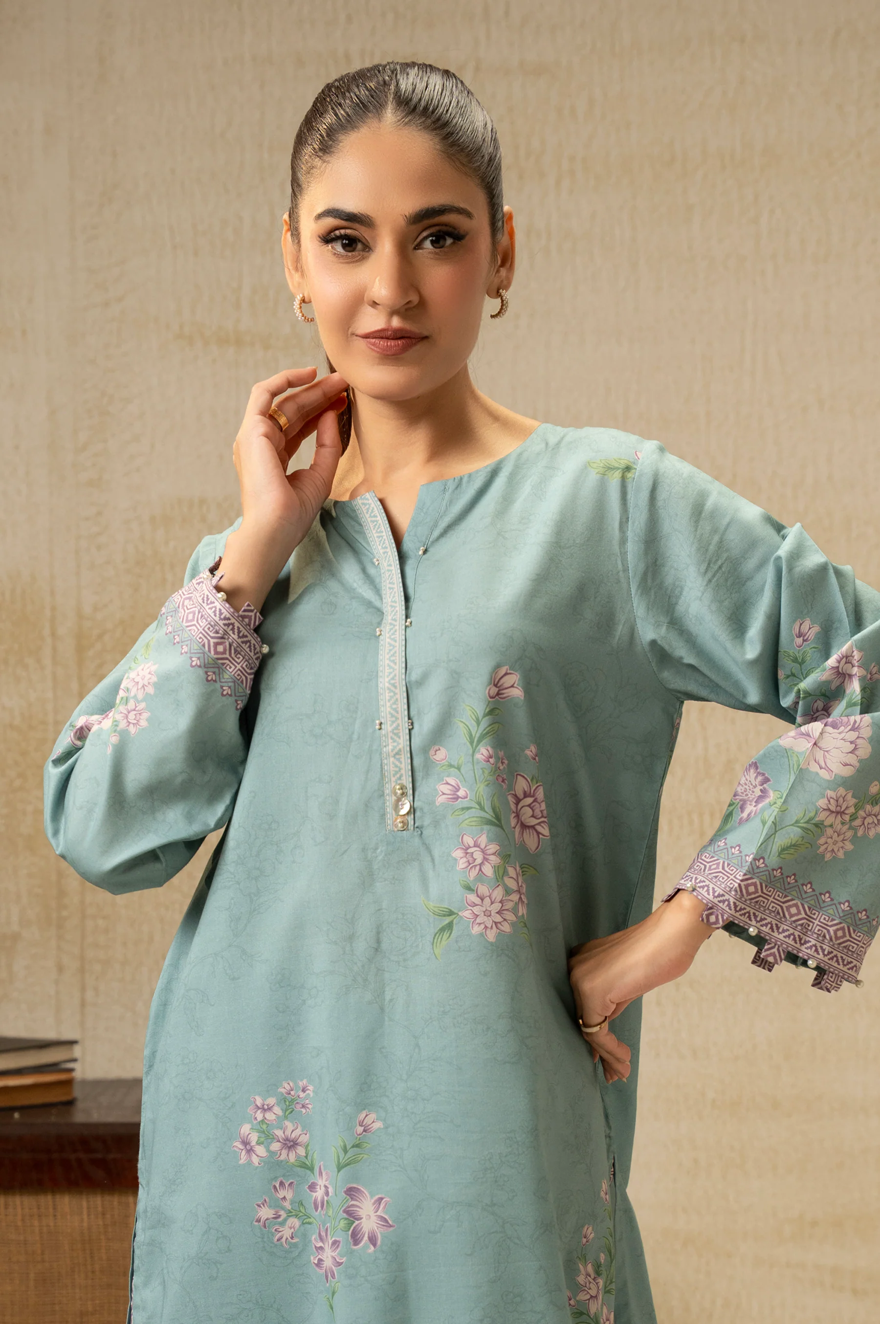 STITCHED PRINTED SUIT - Image 2