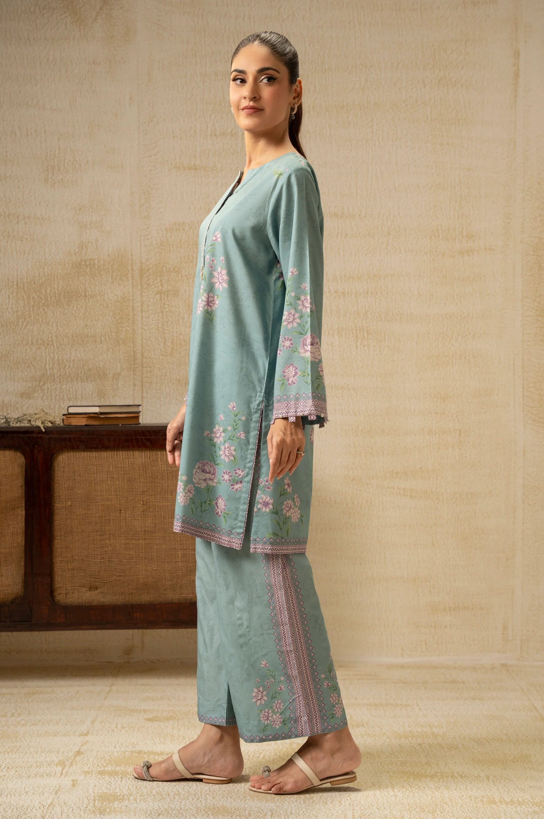 STITCHED PRINTED SUIT - Image 4
