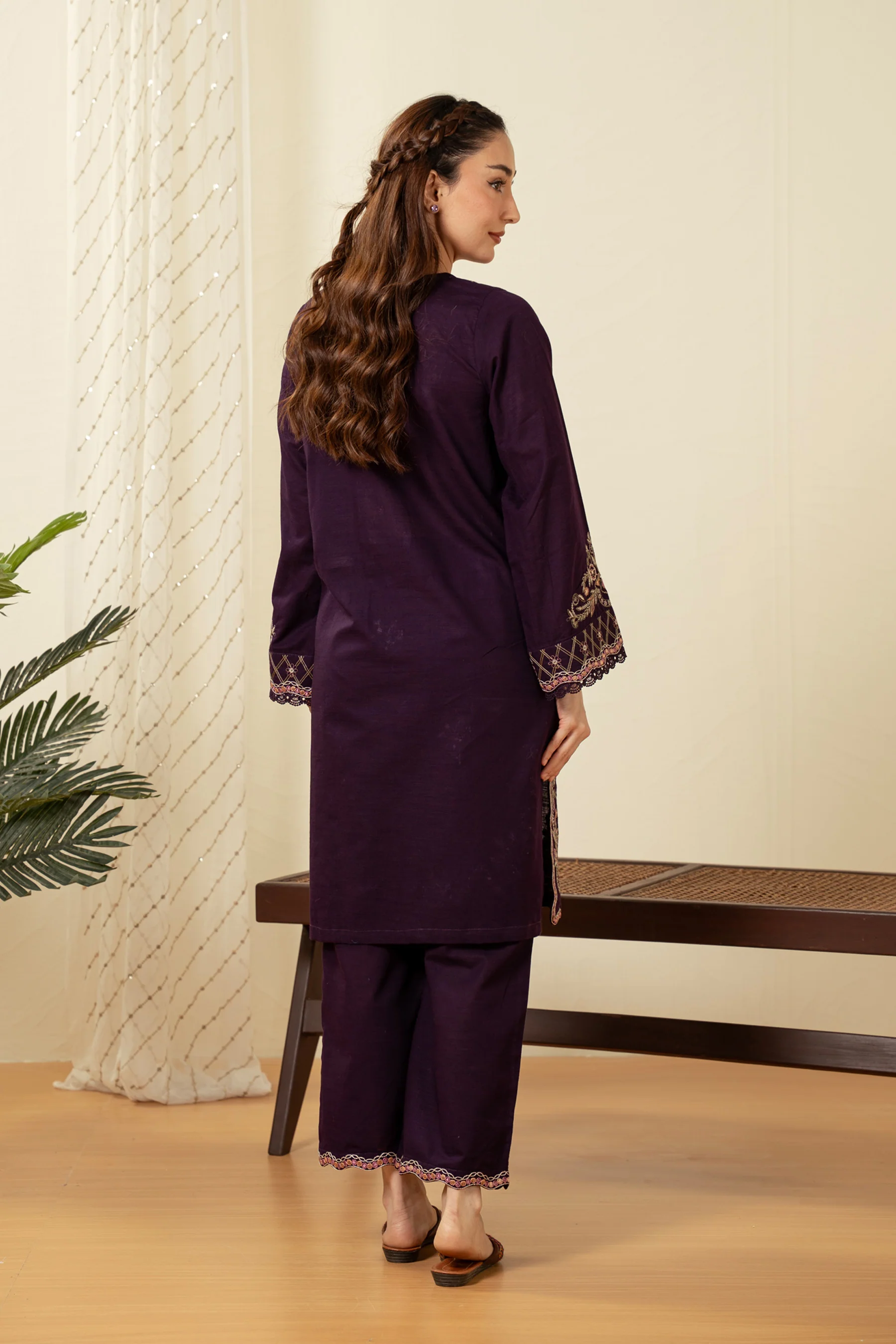 EMBROIDERED SUIT - Image 6