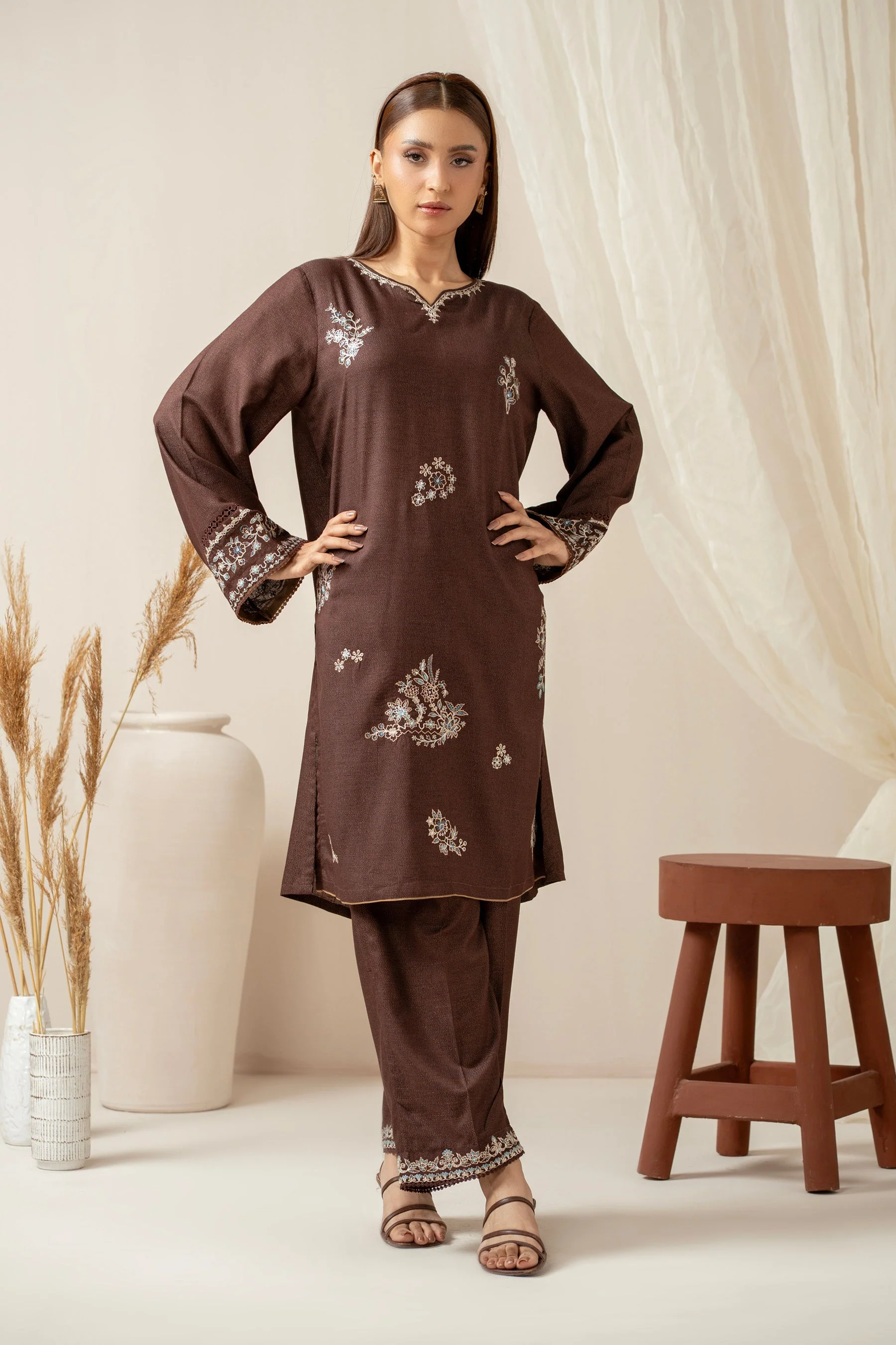 STITCHED EMBROIDERED SHIRT BOTTOM (FACTORY E-OUTLET)