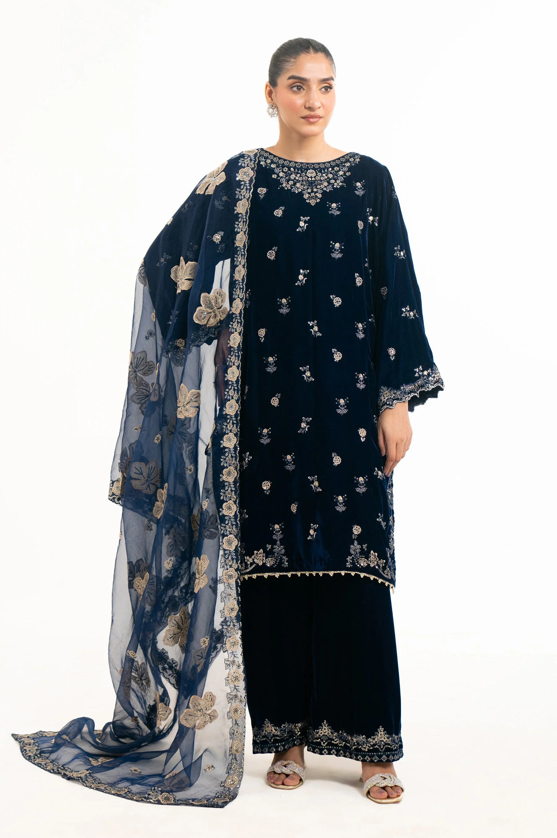 EMBROIDERED VELVET STITCHED SHIRT DUPATTA - Image 3